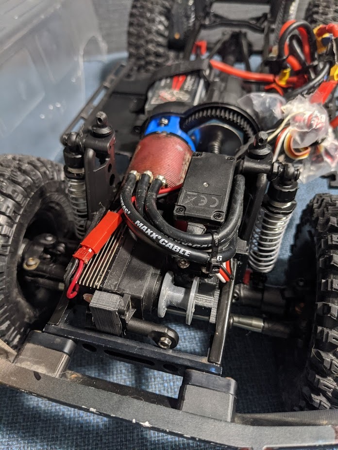 Scx10 ii Servo and Servo Winch Mount for Forward Trans Flip by