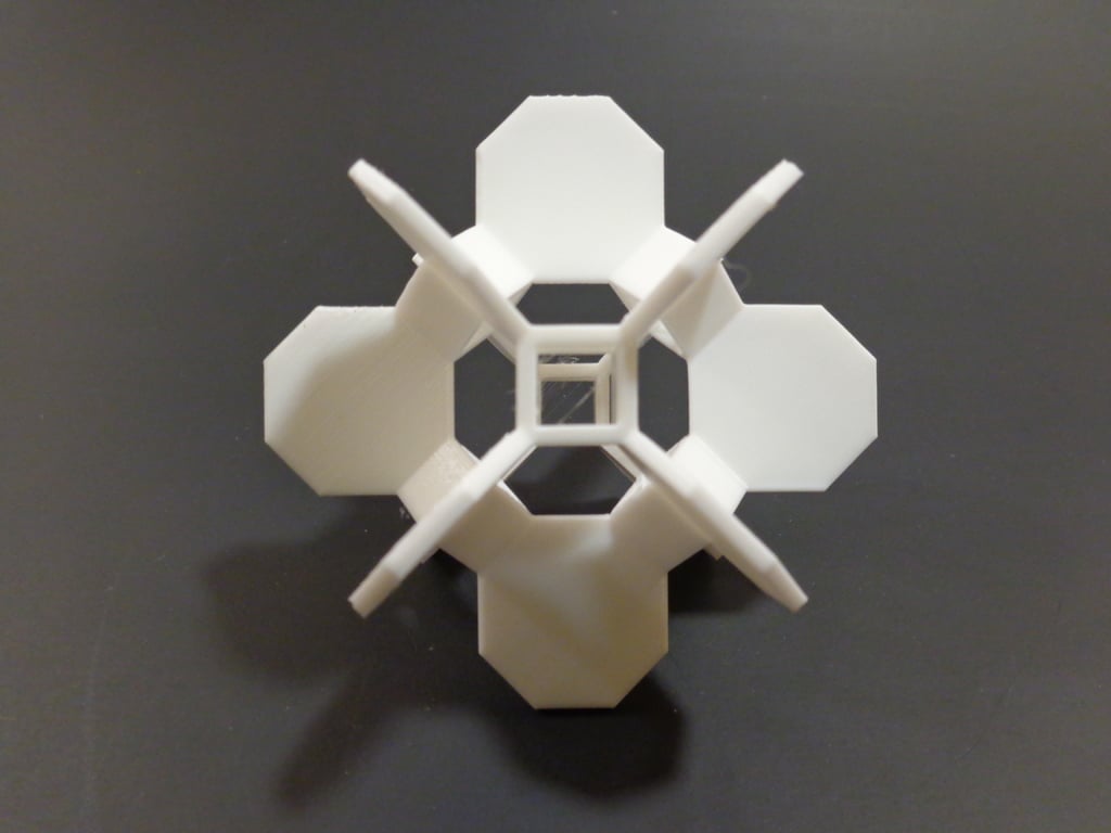 HOLDEN TRUNCATED OCTAHEDRAL NESTING NOLID 1