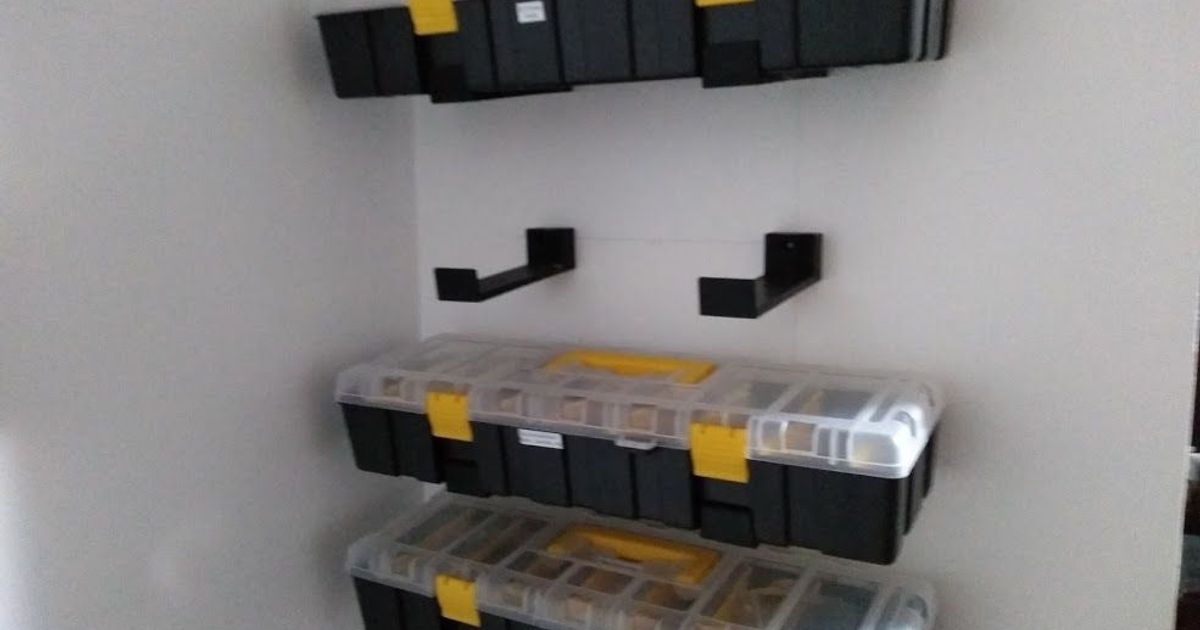 15 Bin Small Portable Parts Storage Case