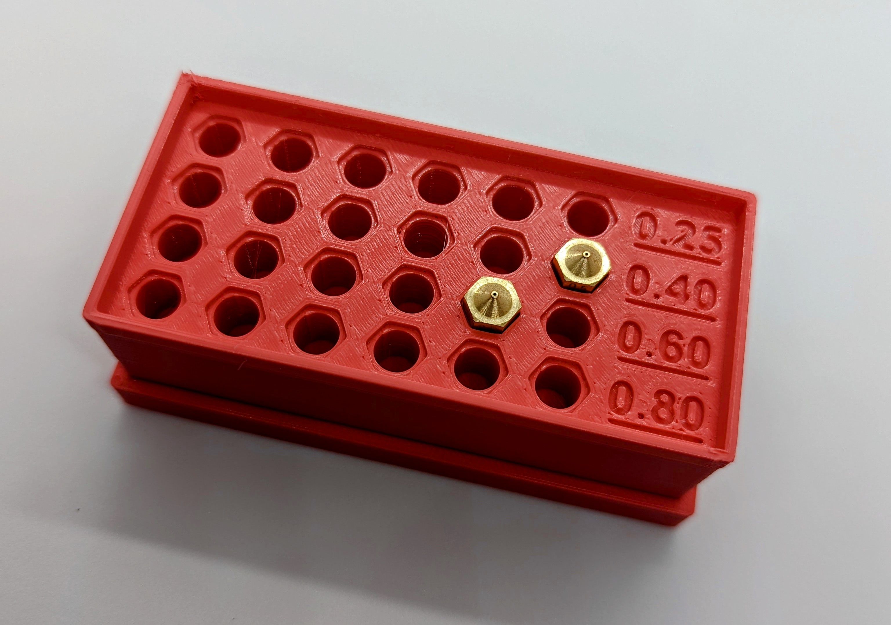 Miniatura 2 do modelo 3D Simple LEGO Brick Style Stackable Nozzle Box