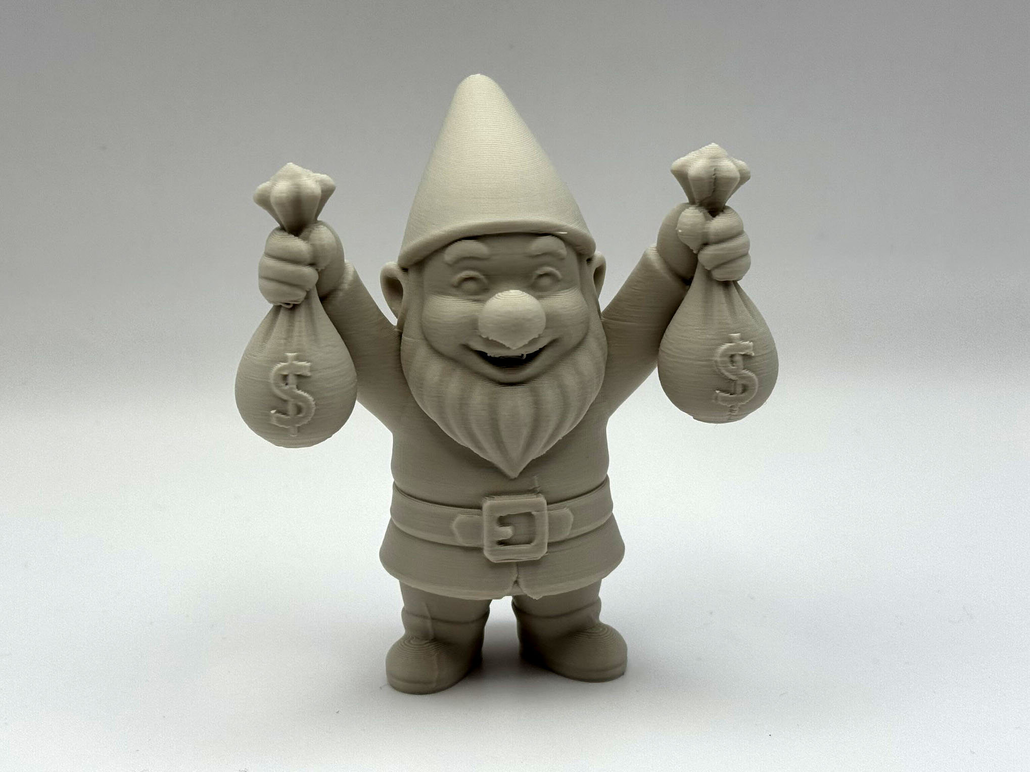 Bagholder Garden Gnome