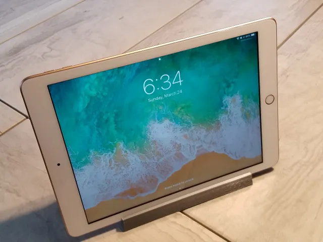 Ipad Stand