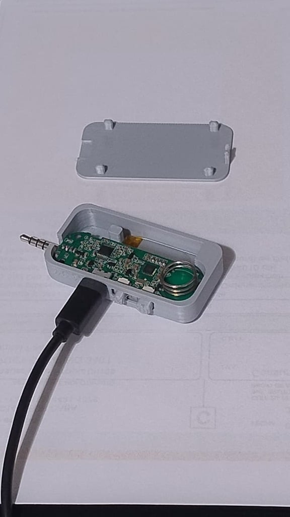Hugel microphone box for square batery