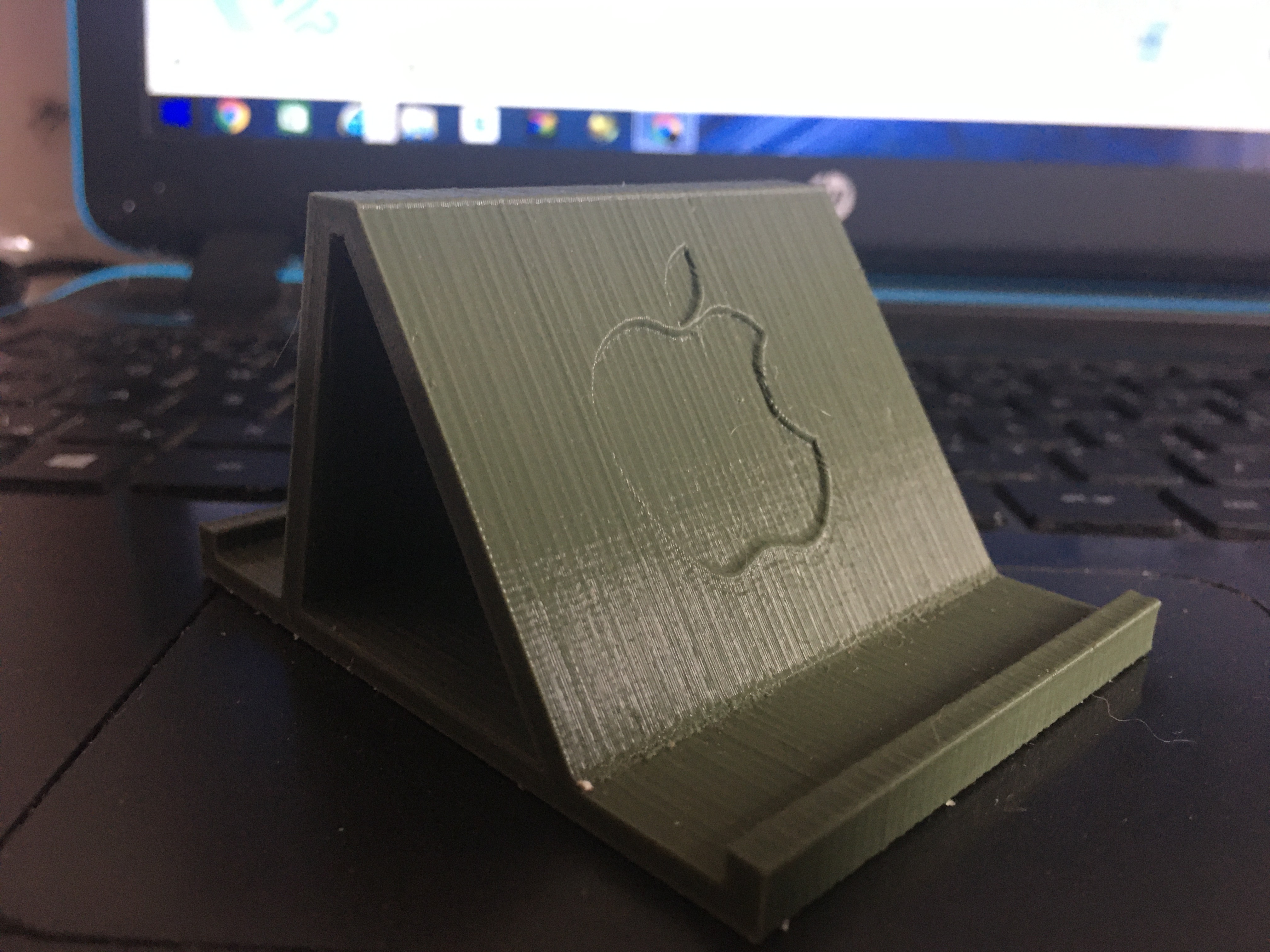 Phone holder (apple)