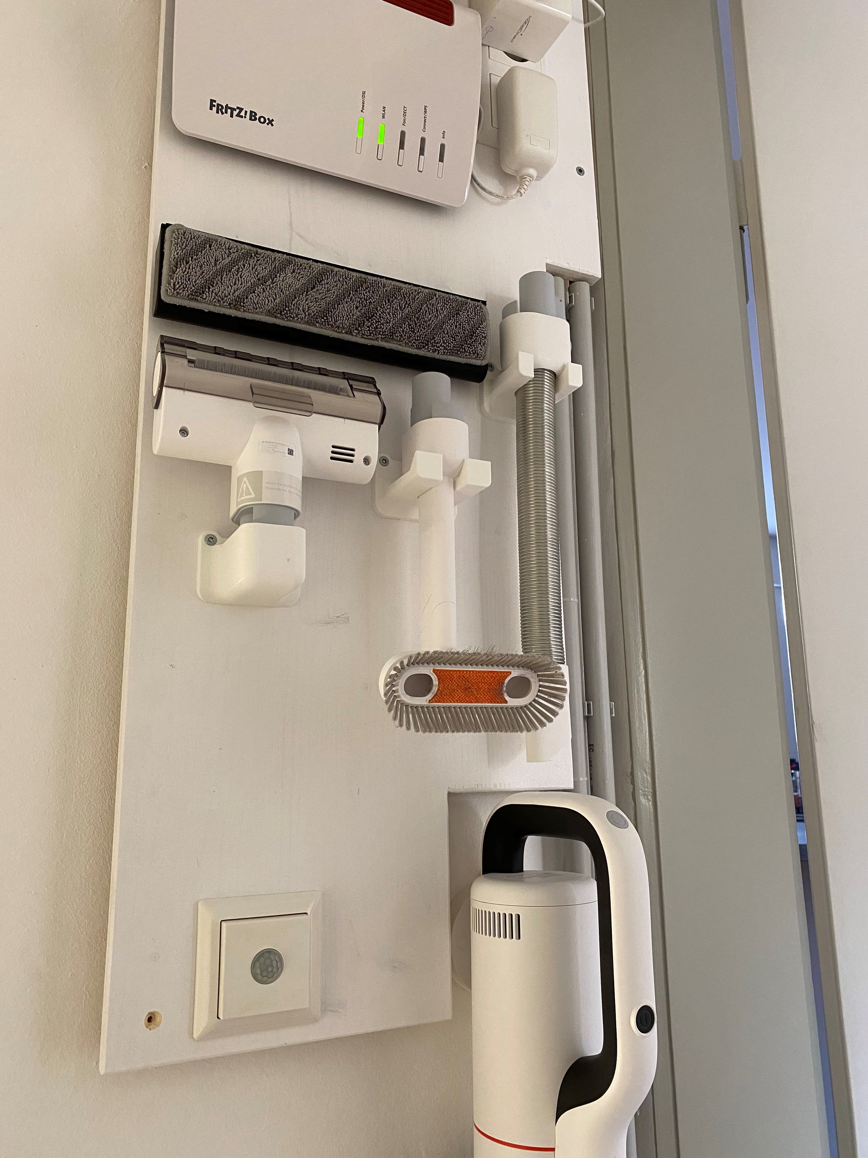 ROIDMI NEX vaccum cleaner accessories hangers and stands