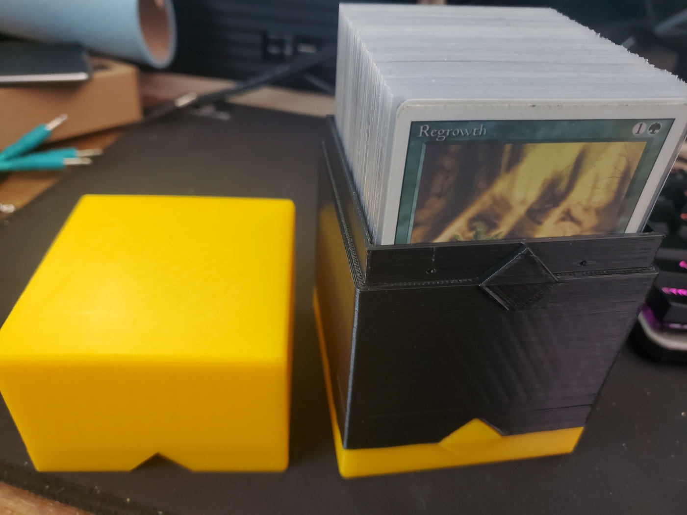 Tower of Power - EDH Deckbox with dice/token holder