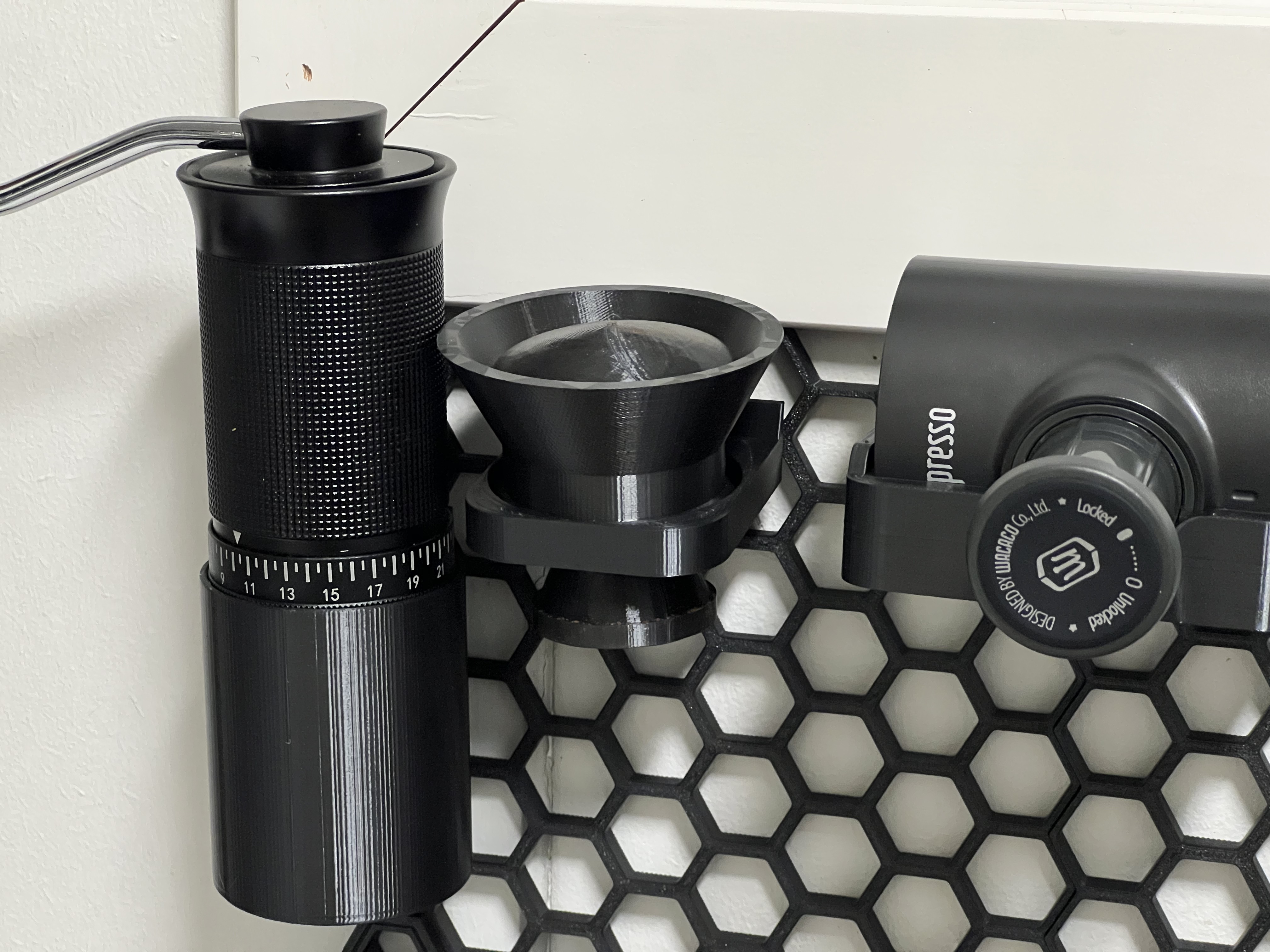 Wacaco Nanopresso Funnel and Tamp holder (Honeycomb Storage Wall)