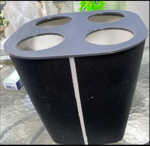 Kratky Bucket White Painted Black