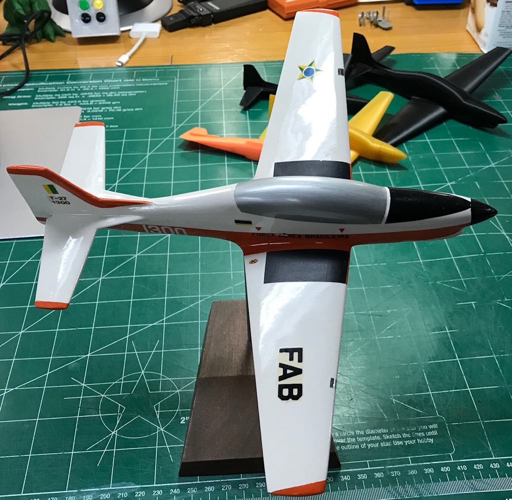 T-27 Tucano Embraer 200 mm