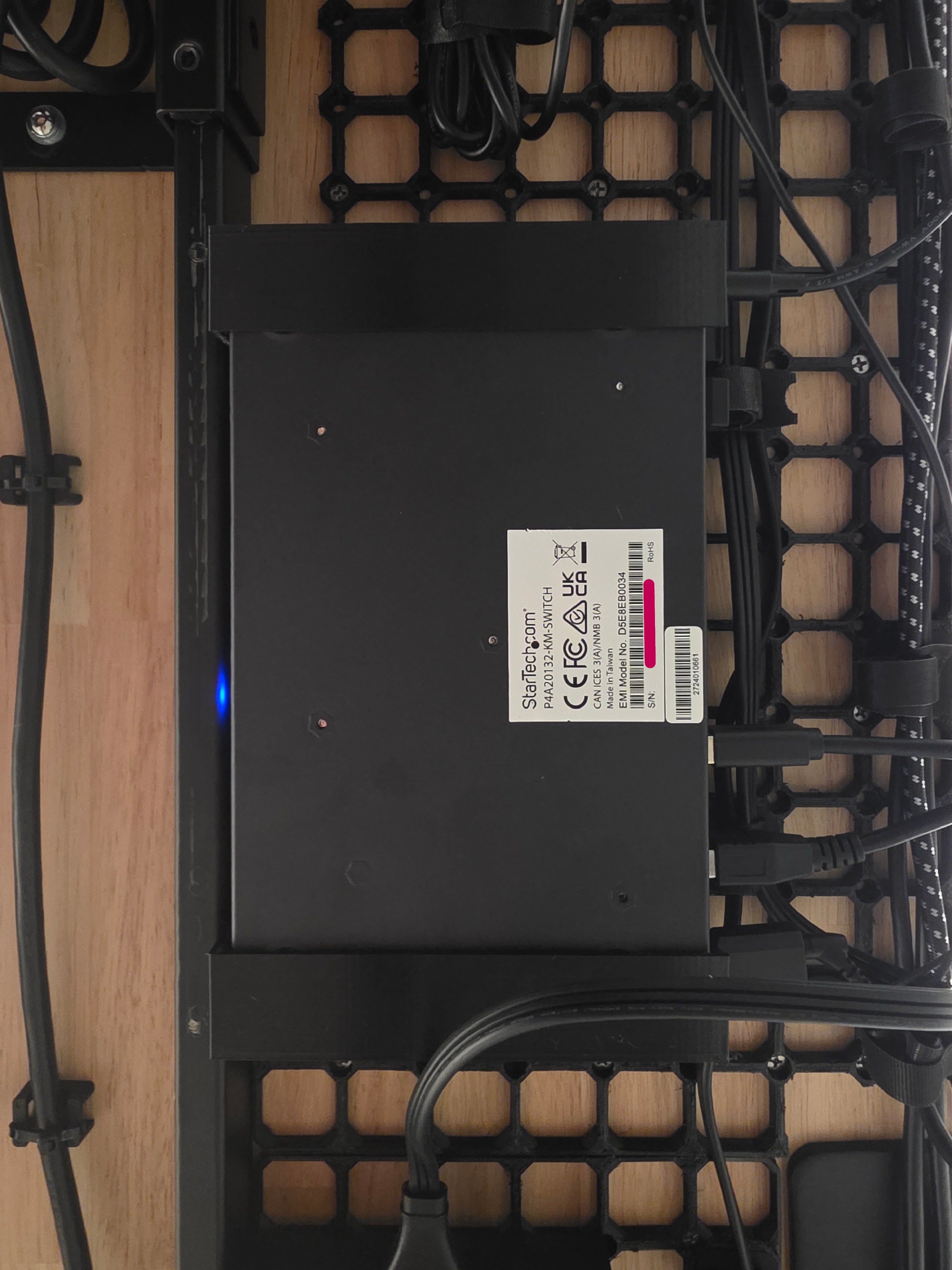 Startech KM Switch Mount - Opengrid — miniatura 2