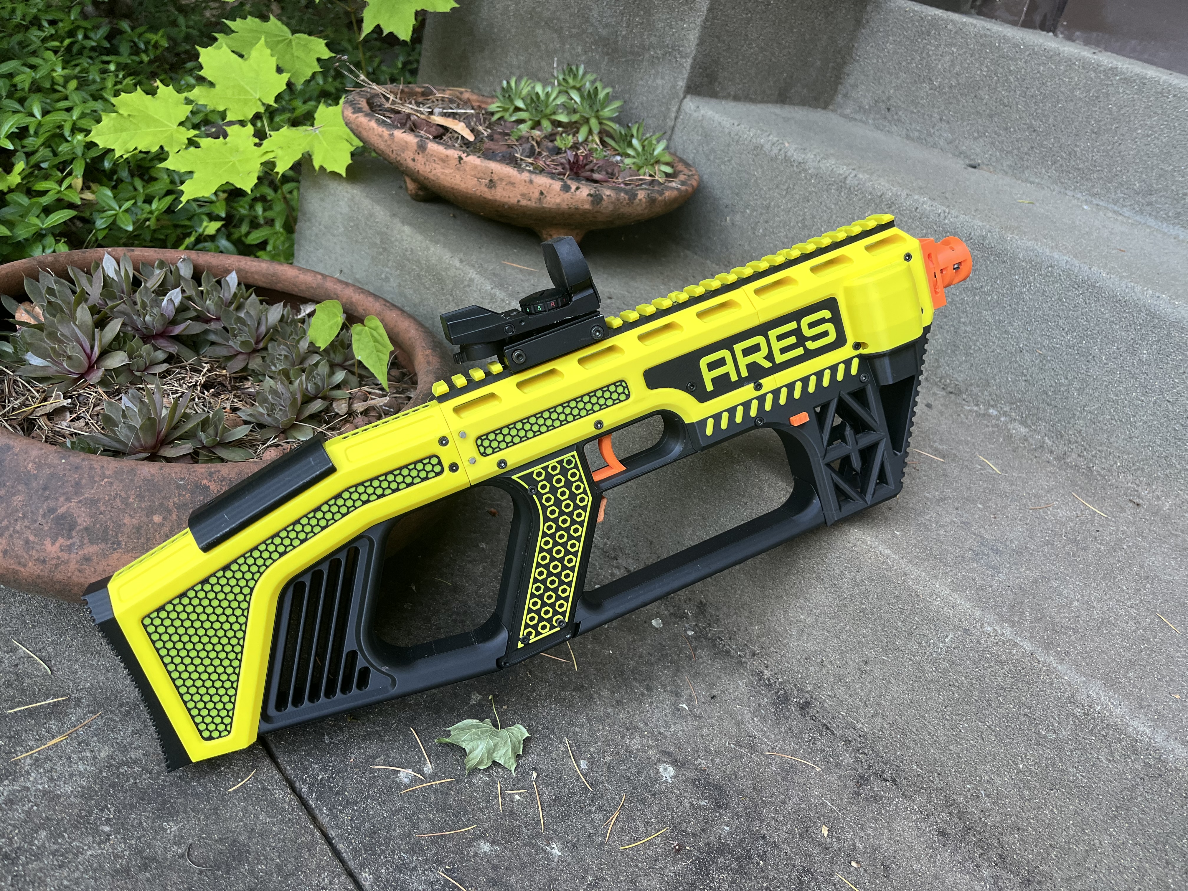 Ares- A compact flycore powered blaster