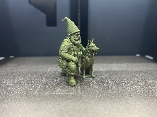 Kneeling K9 Handler Gnome