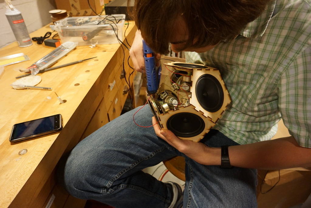 Sputnik 17 - 4 inch speakers