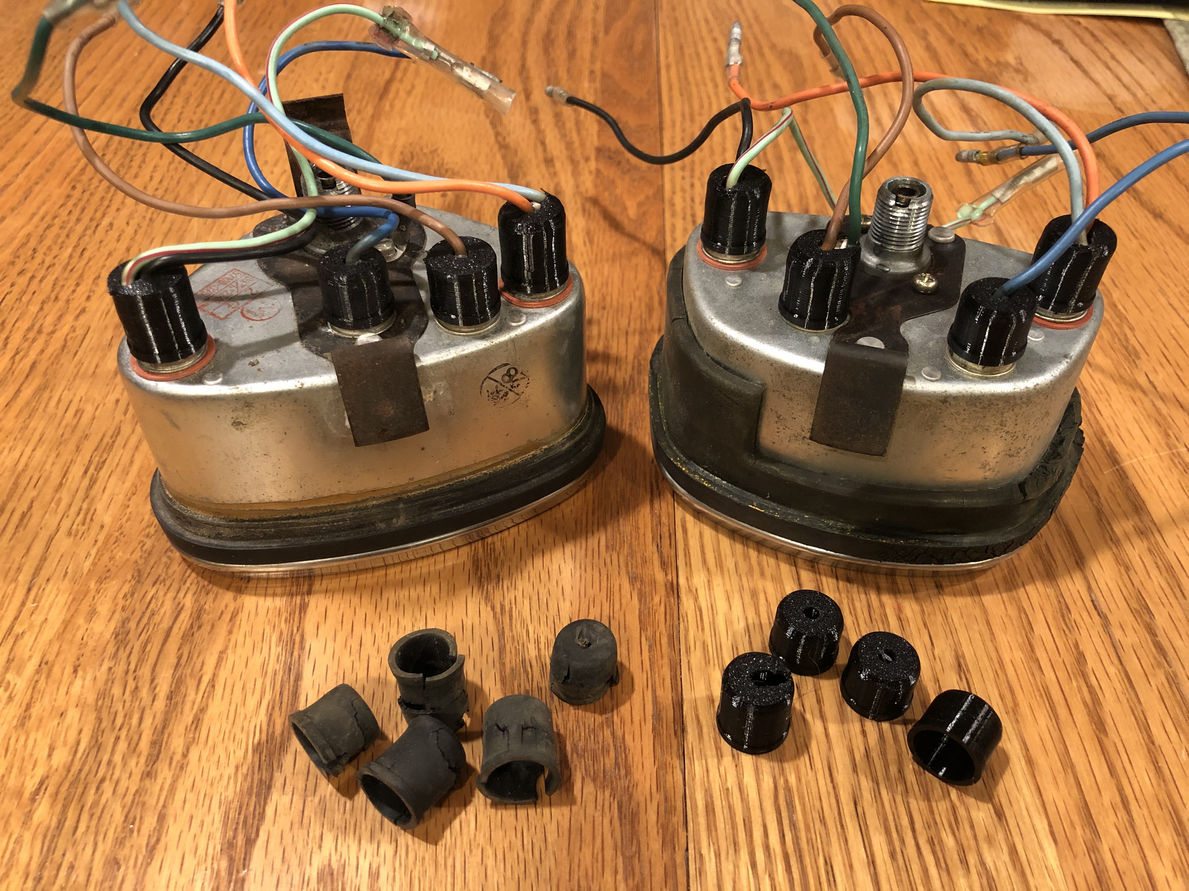 Short and Tall Caps for use on CT90 & CT200 Speedo's