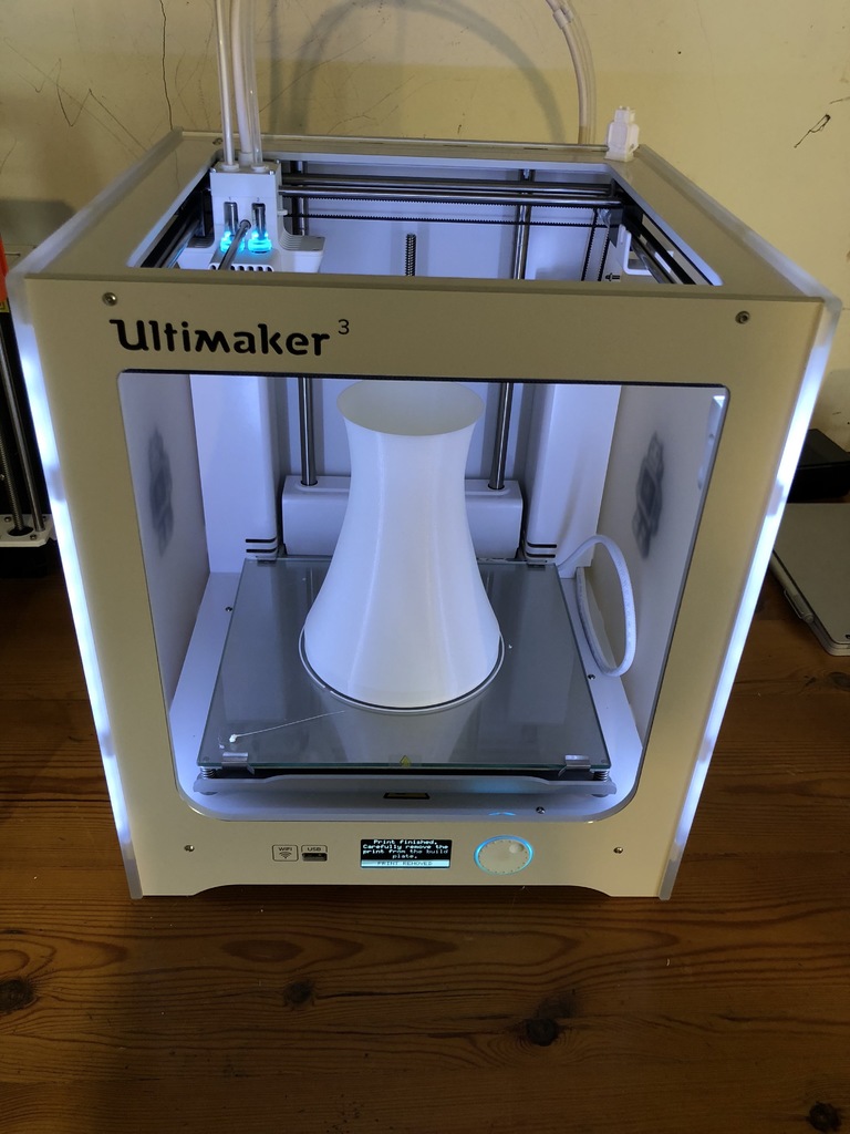 Miniatura 3 do modelo 3D Cooling Tower Vase