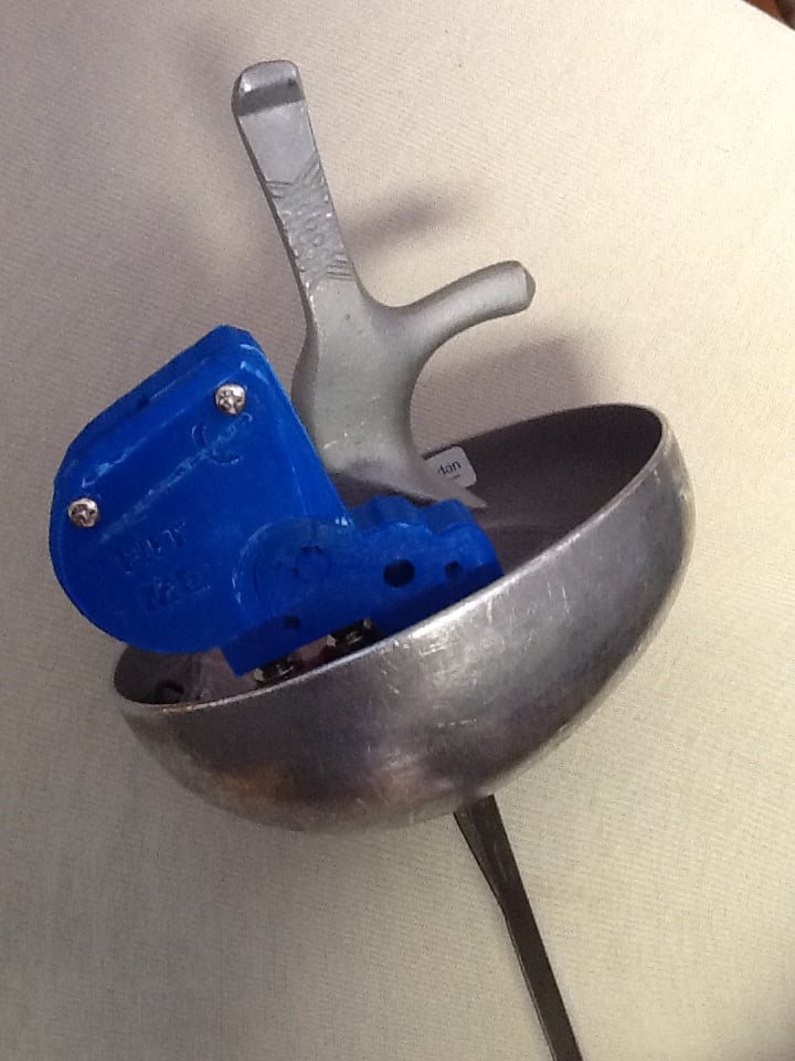 Epee Hit Detector