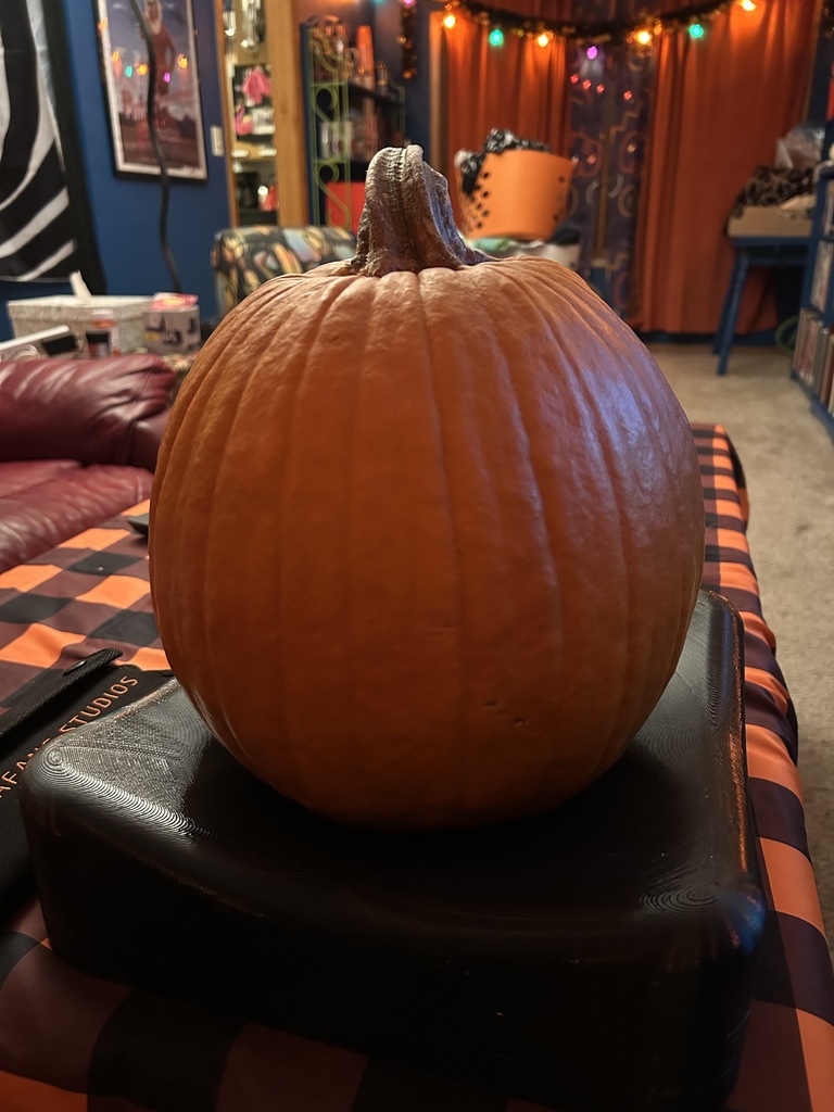 Pumpkin Carving Helper - Lets you position your pumpkin while carving it!