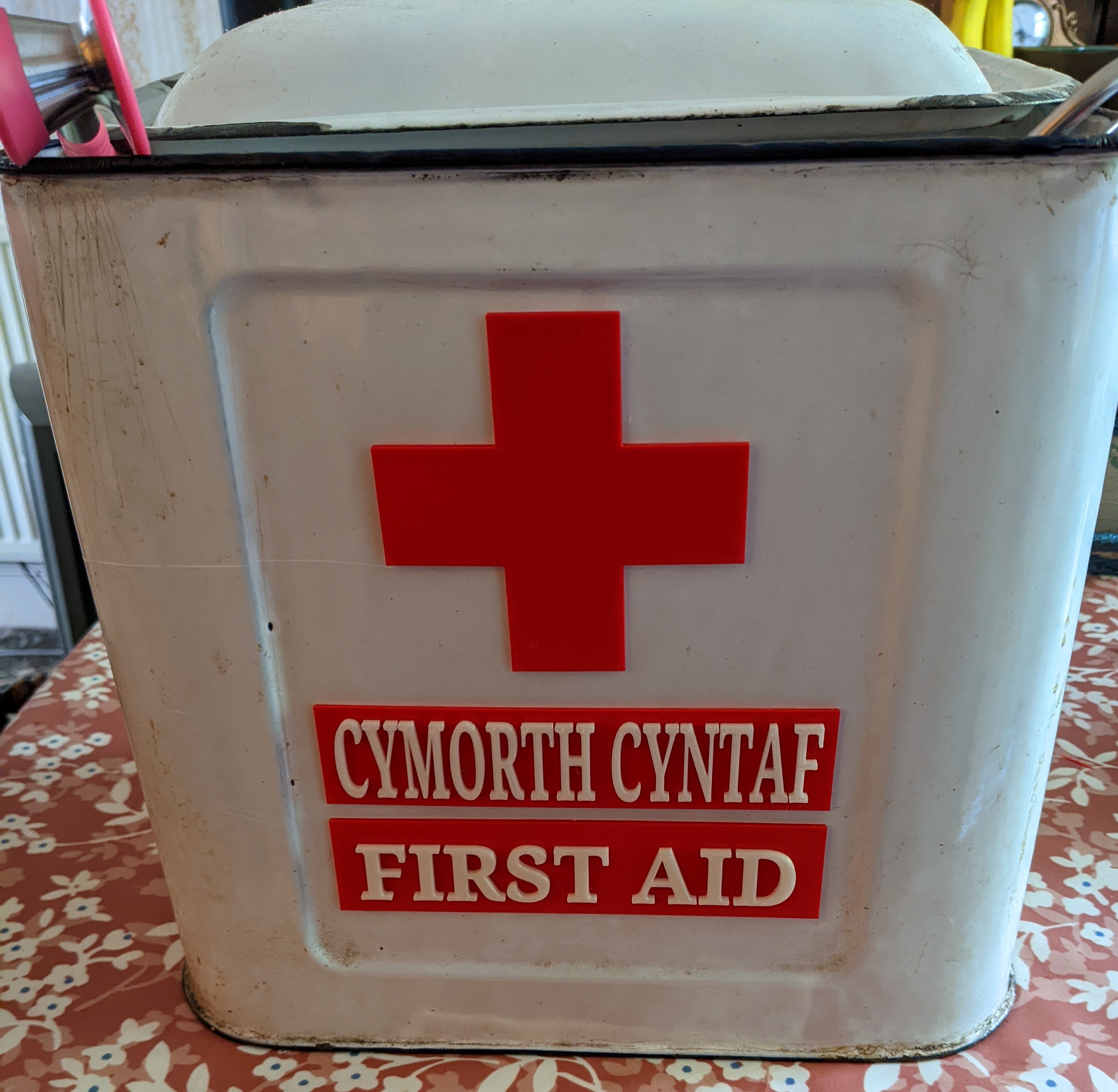 First Aid Sign and Cross