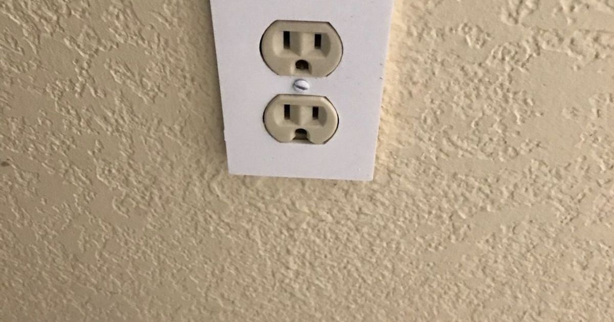 Wall Socket Cover by Tobycwood Download free STL model