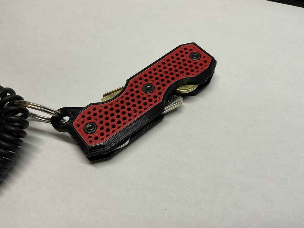 Miniatura 2 do modelo 3D Customizable Key Holder