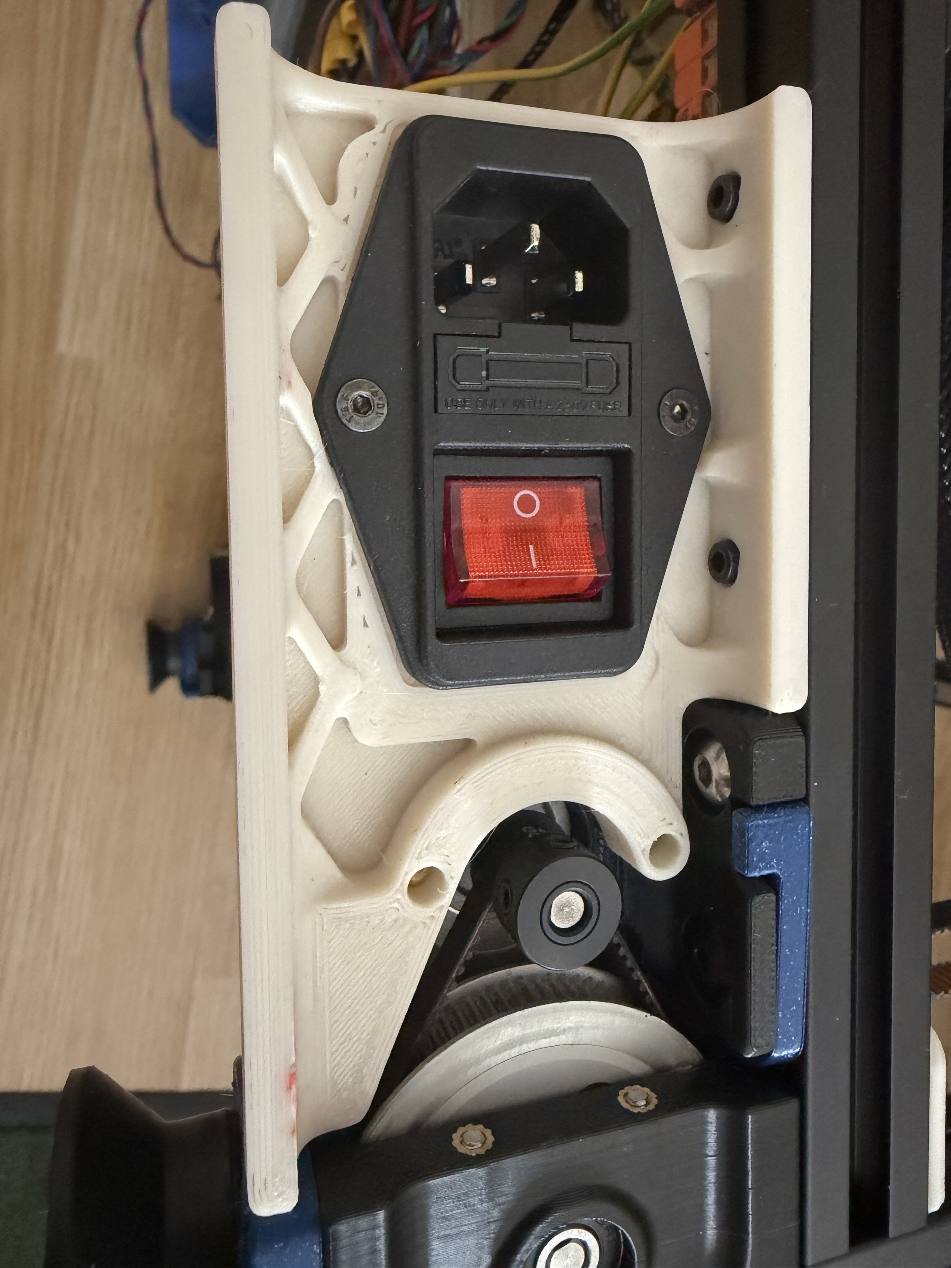 Voron 2.4 Power inlet CW2C skirt