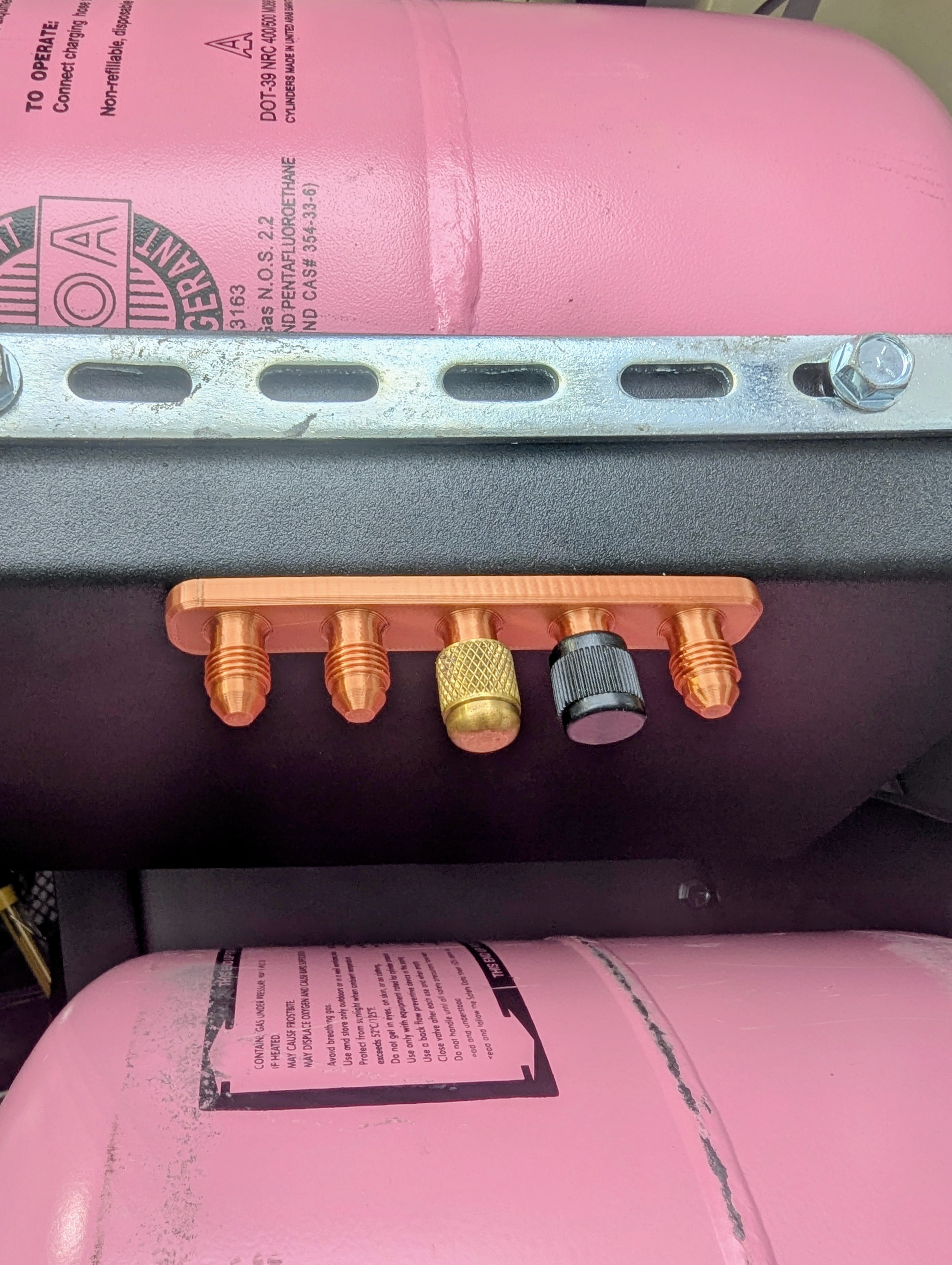 HVAC Schrader Cap Holder