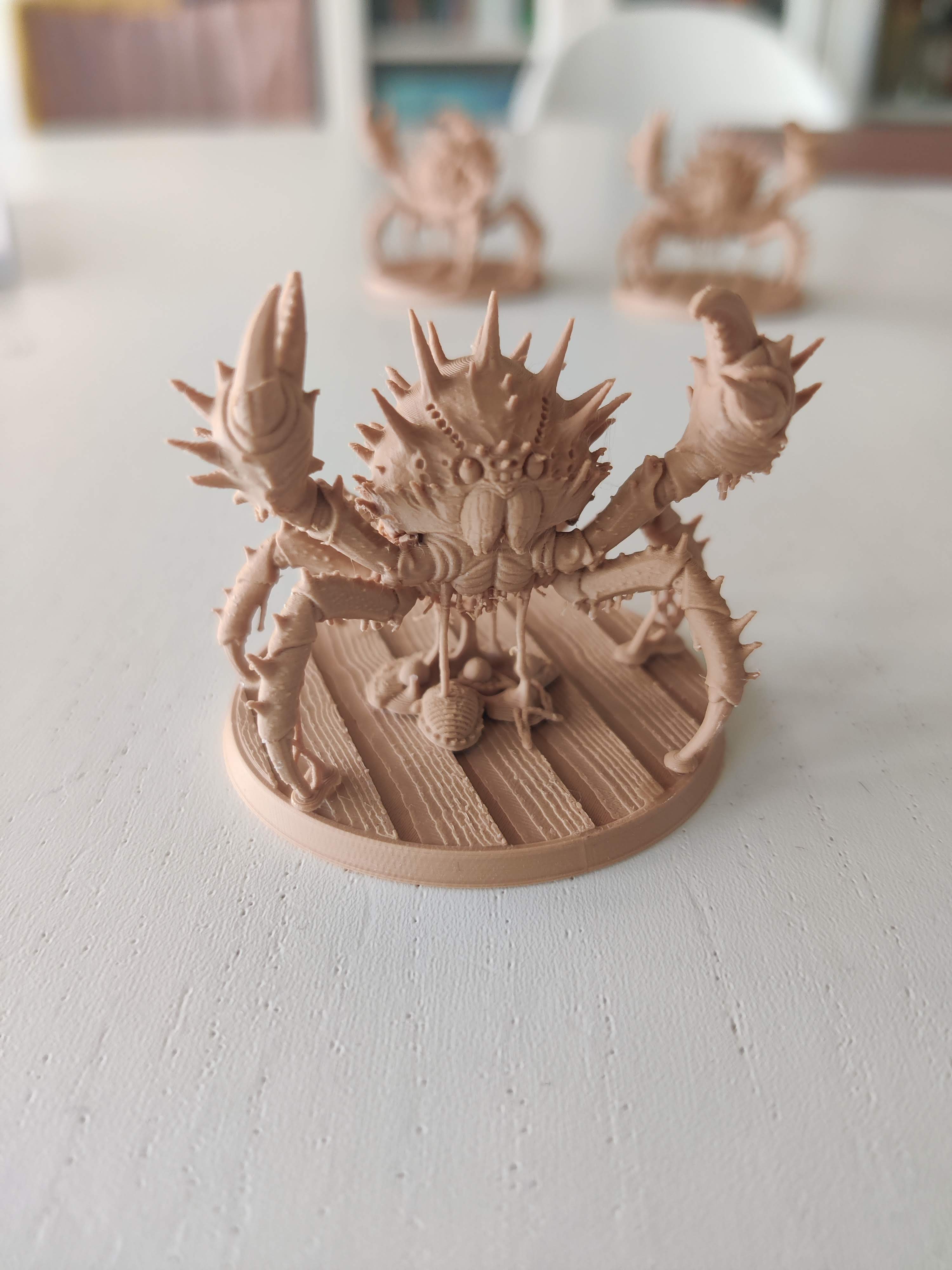 Giant Crab Miniature