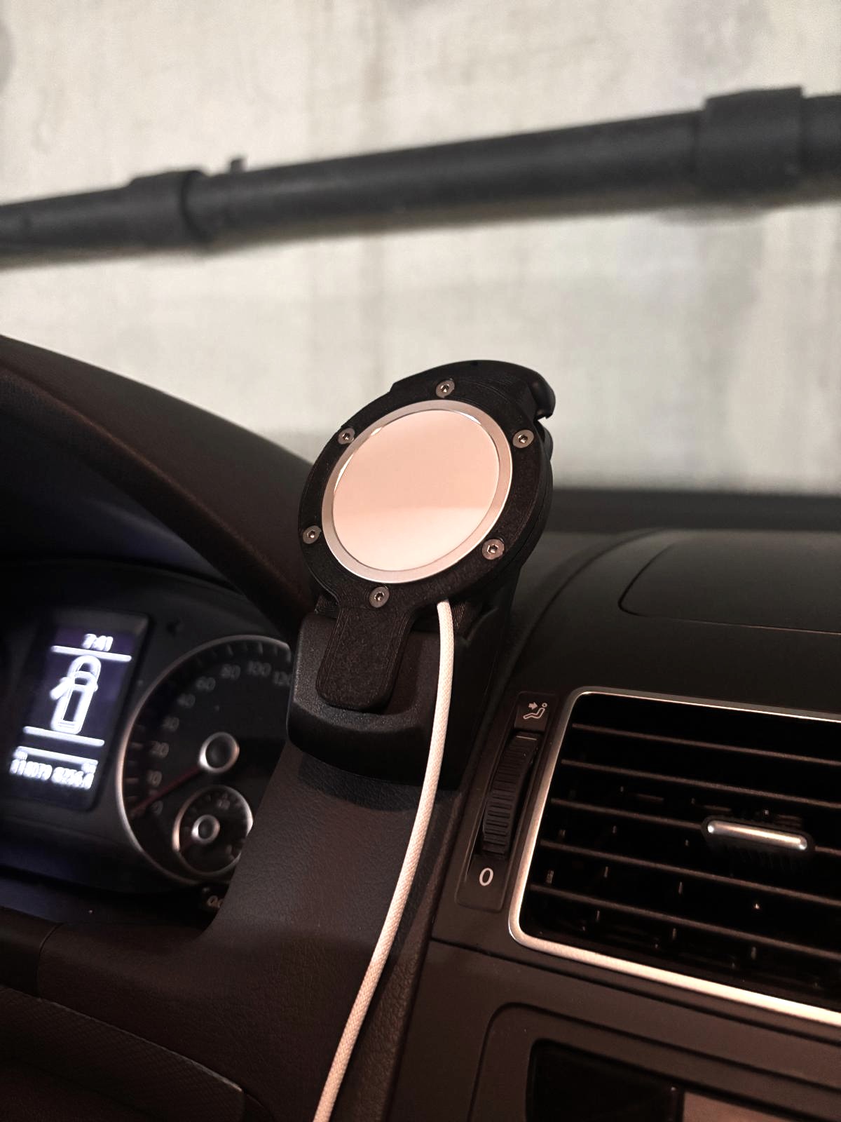 VW Universaladapter Magsafe Smartphone Halterung