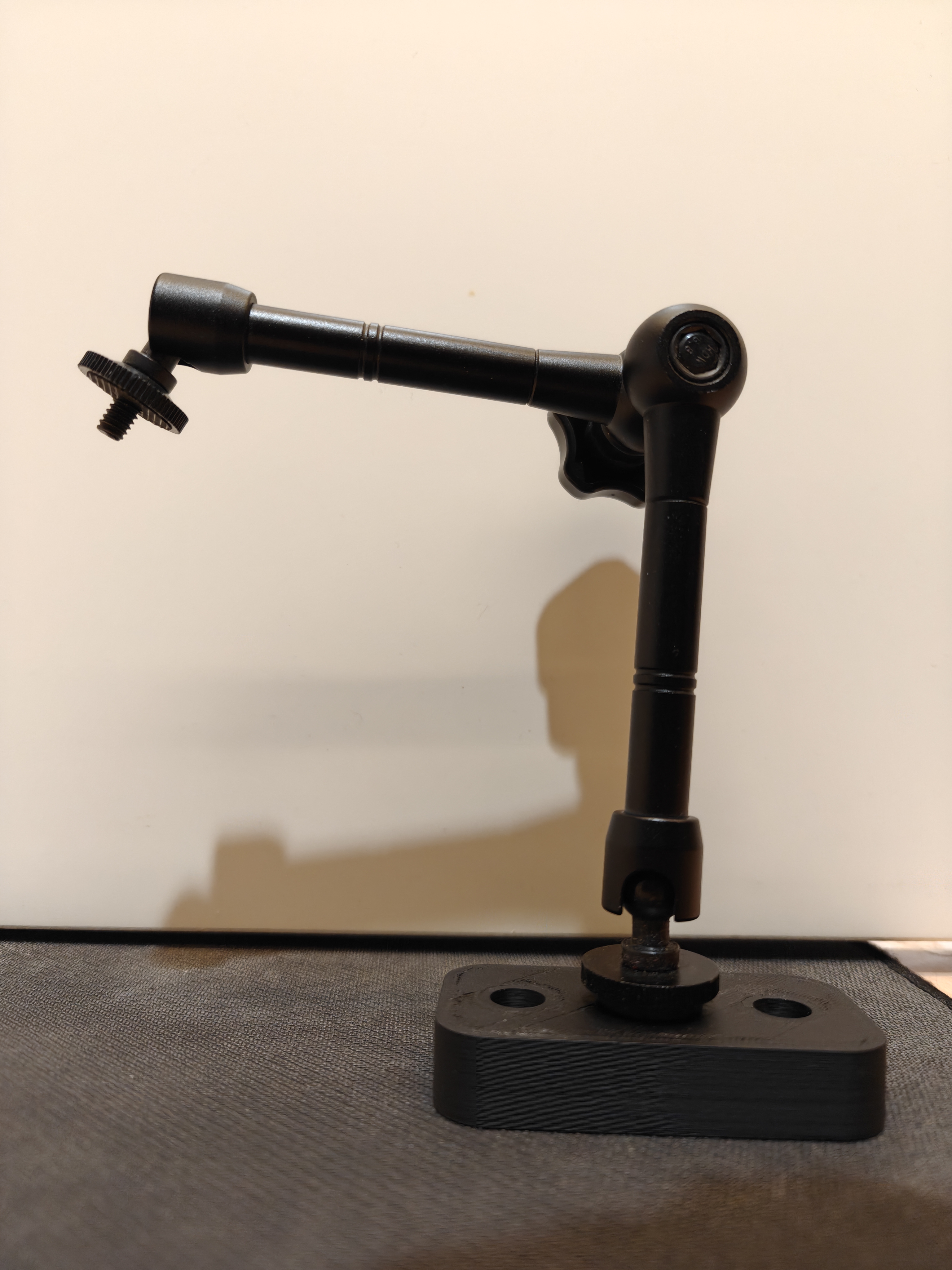 Sockel für 1/4" Kamera Gelenkarm 40x40 Profil