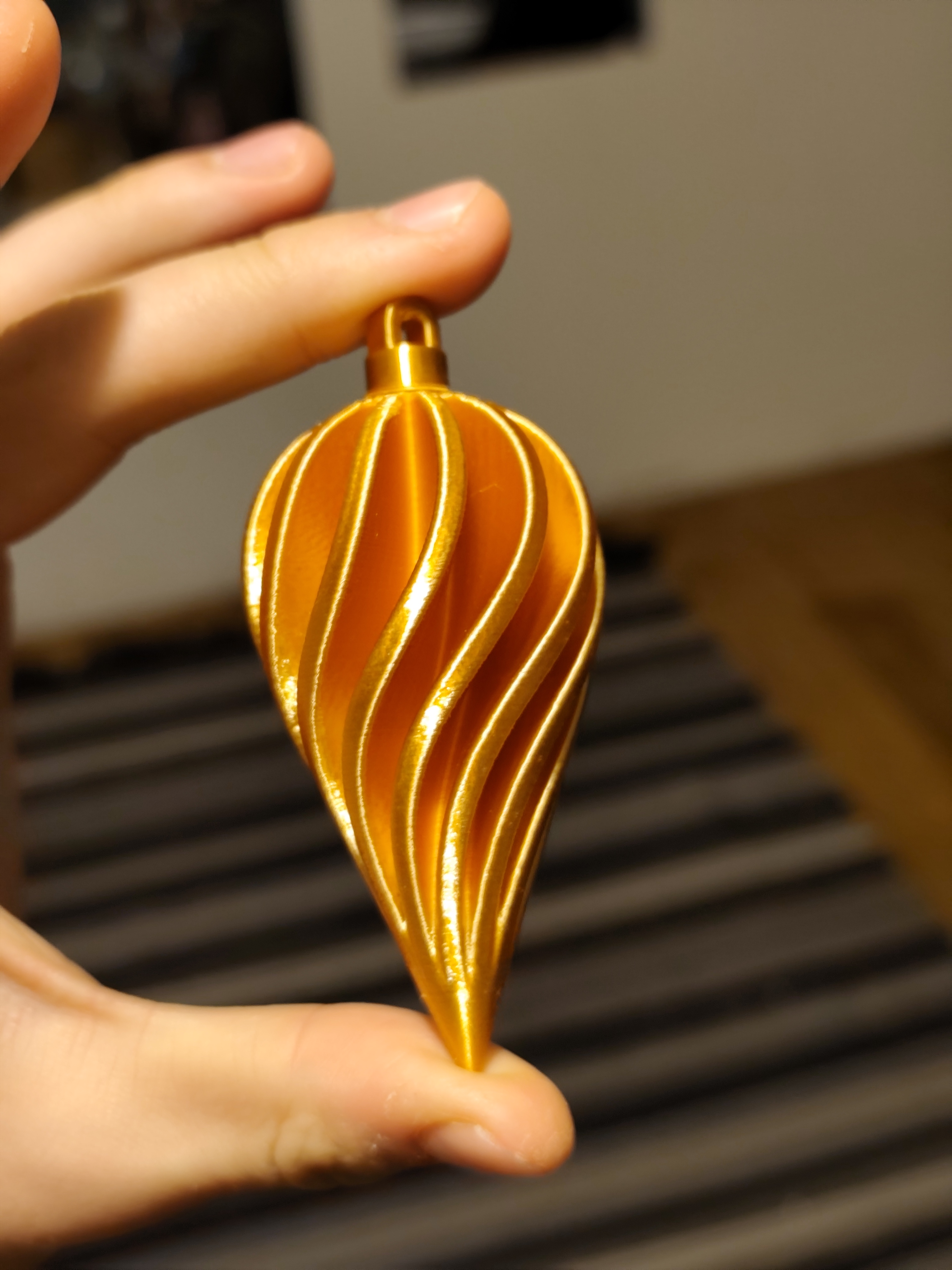 Spiral Bauble — thumbnail 9