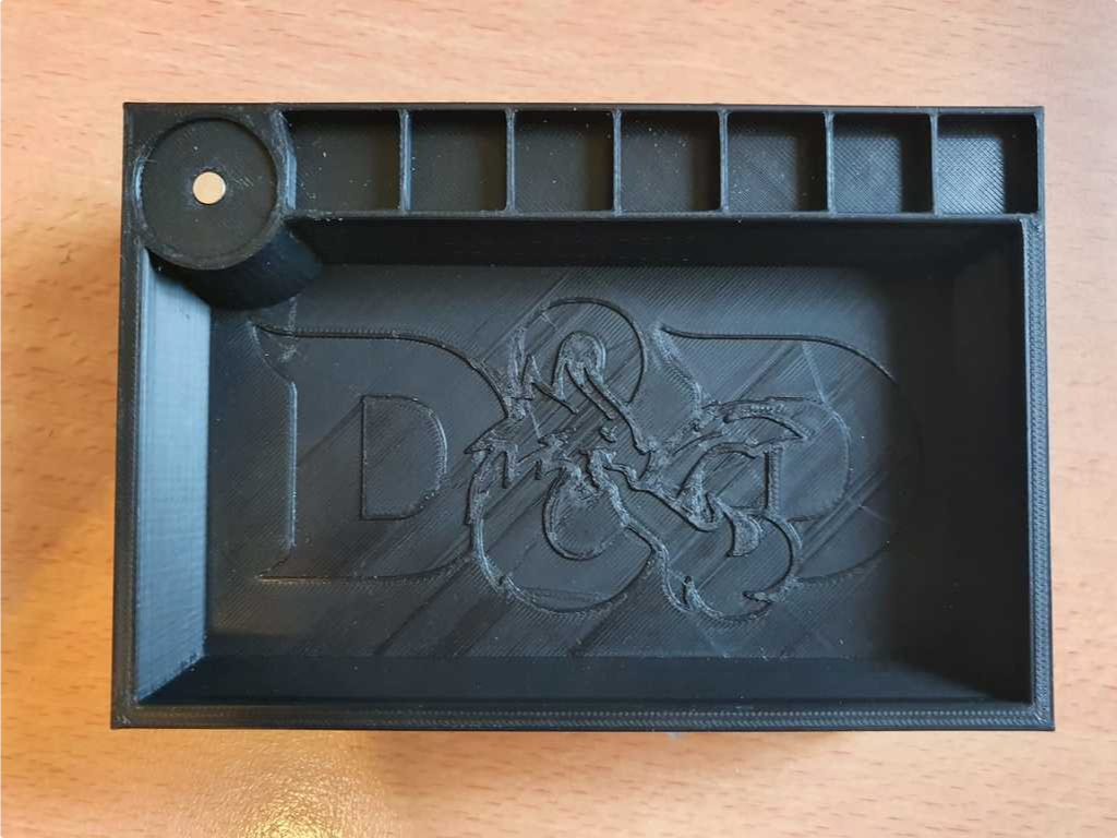 Miniatura 4 do modelo 3D D&D dicetray & storage