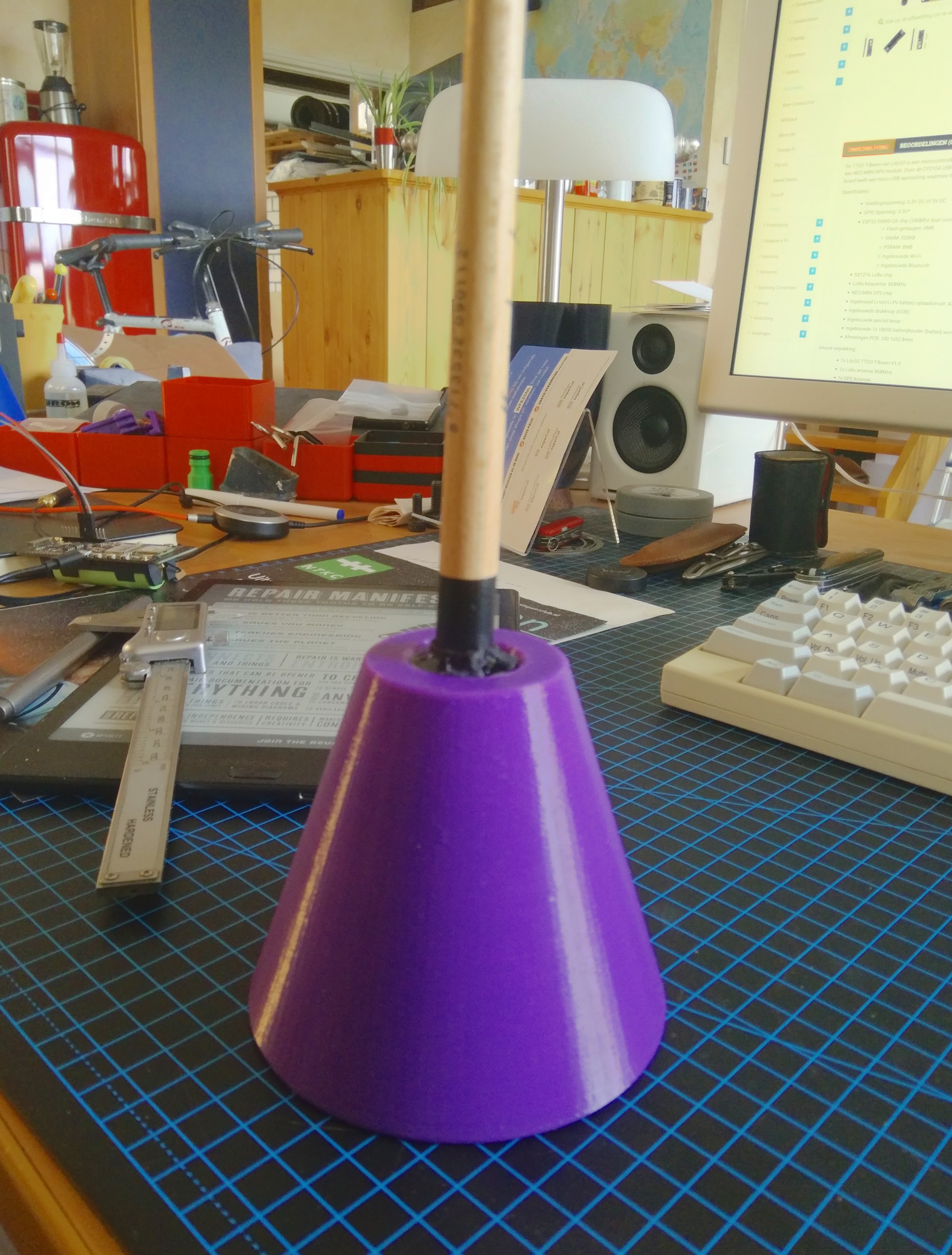 Paint brush linseed oil pot by Marcel van der Boom Download free STL model