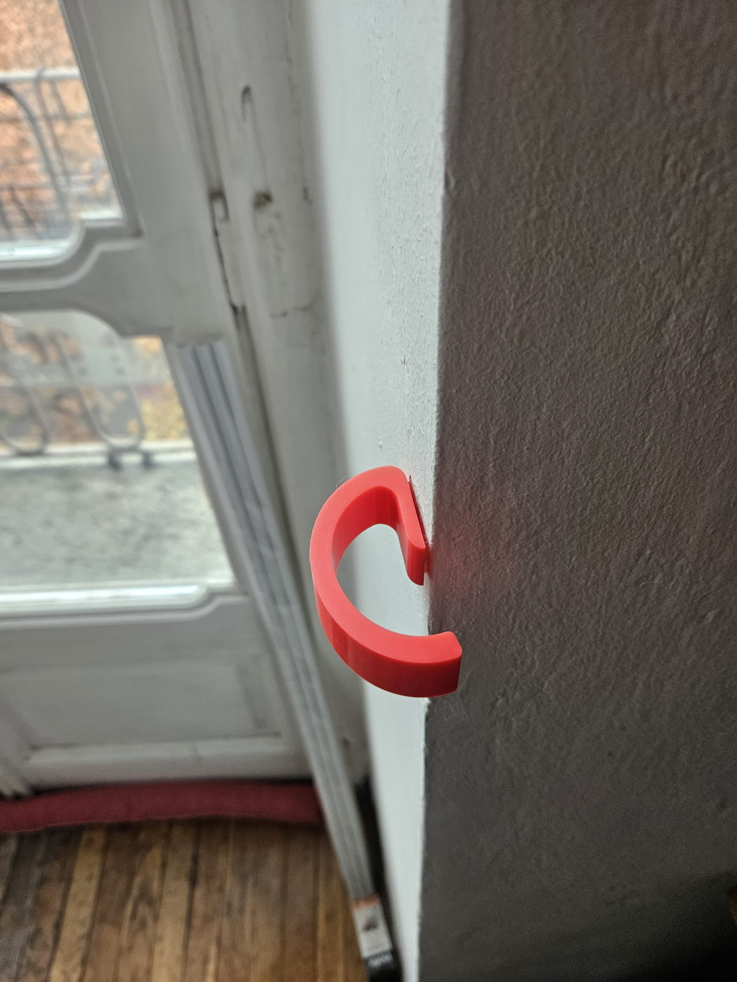 Curtain hook