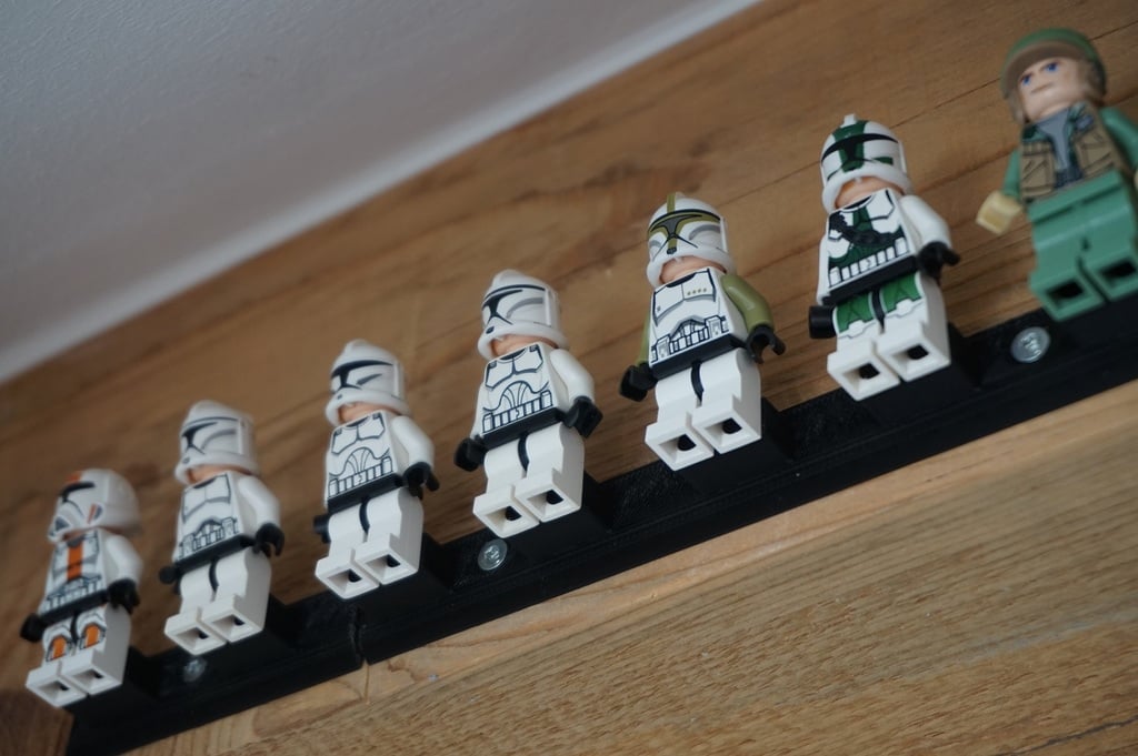 Minifigure Wall mount: LEGO compatible