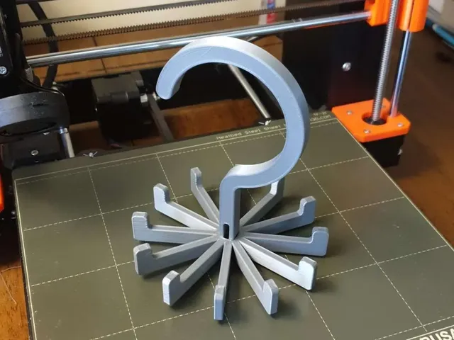 Rotating Hanger for Ties, Belts, Necklaces, etc