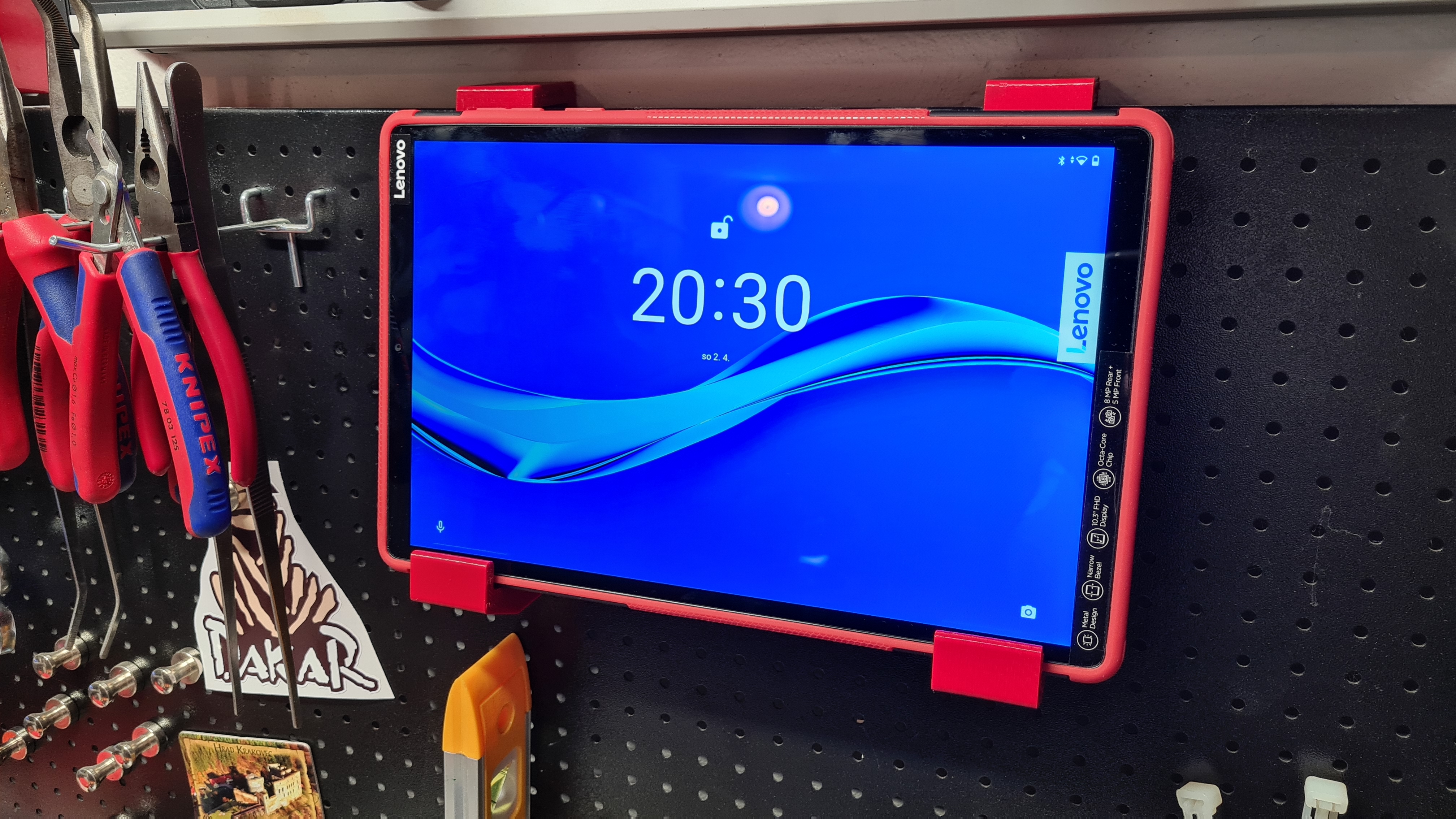 Tablet holder