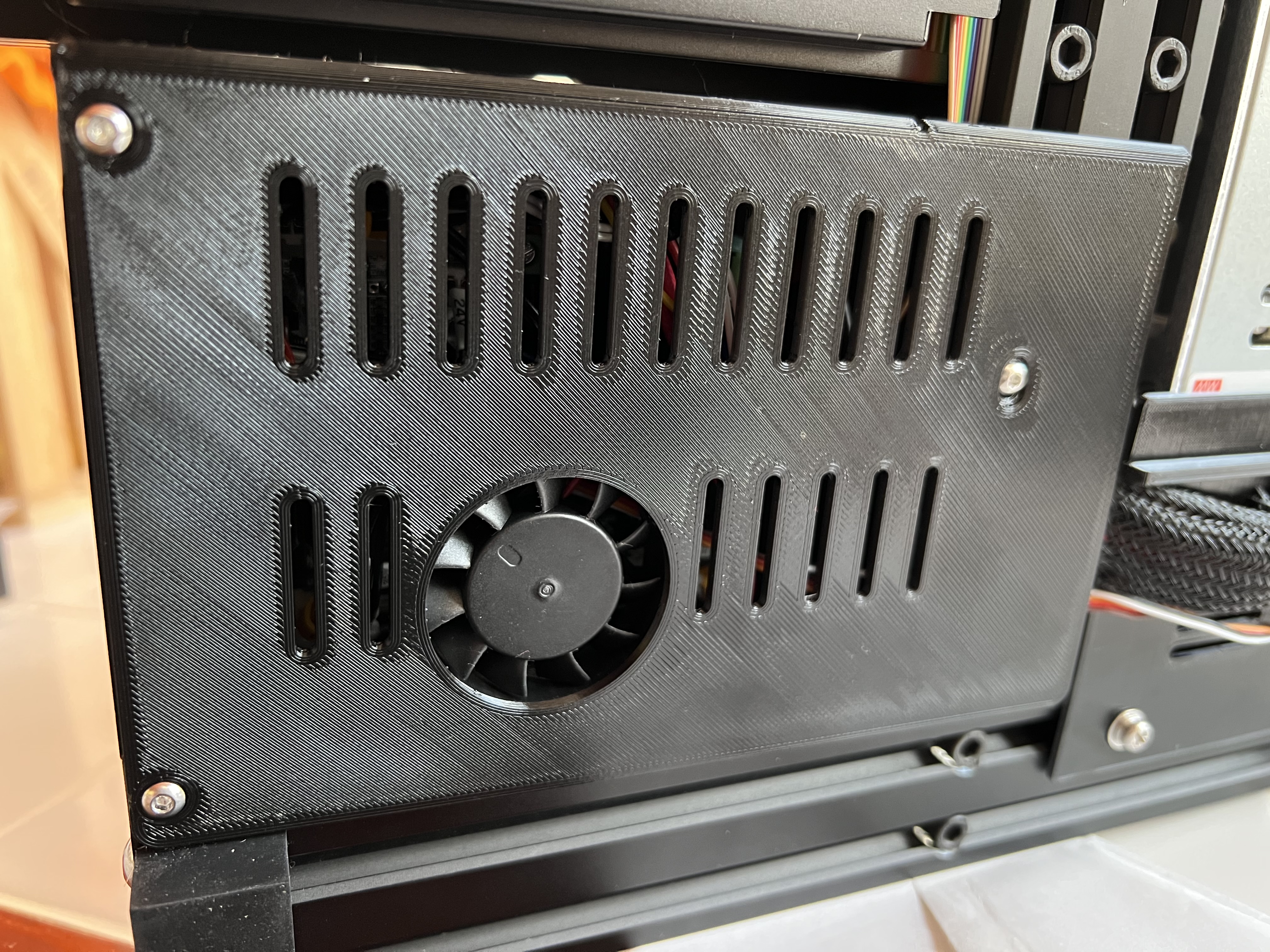 Quieter Ender 3 V2 Motherboard Enclosure