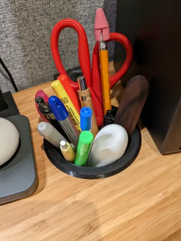 Grommet pencil holder (80mm / 3.15")