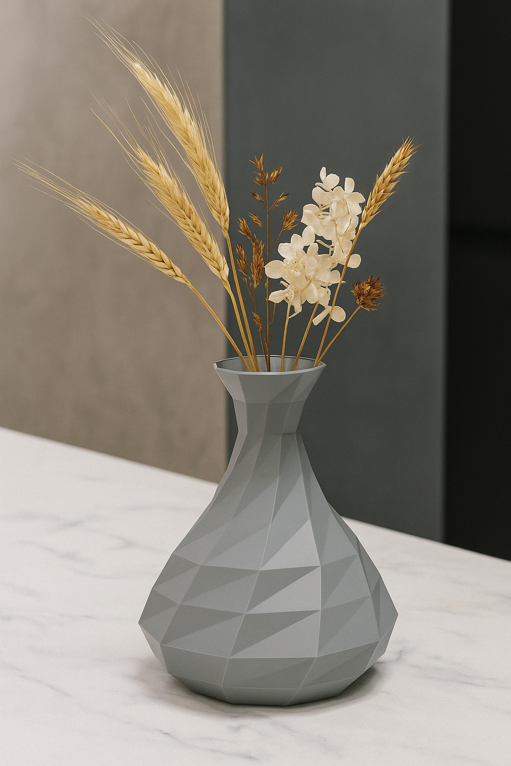 Low-Poly Geometric Vase – Modern Decorative Design