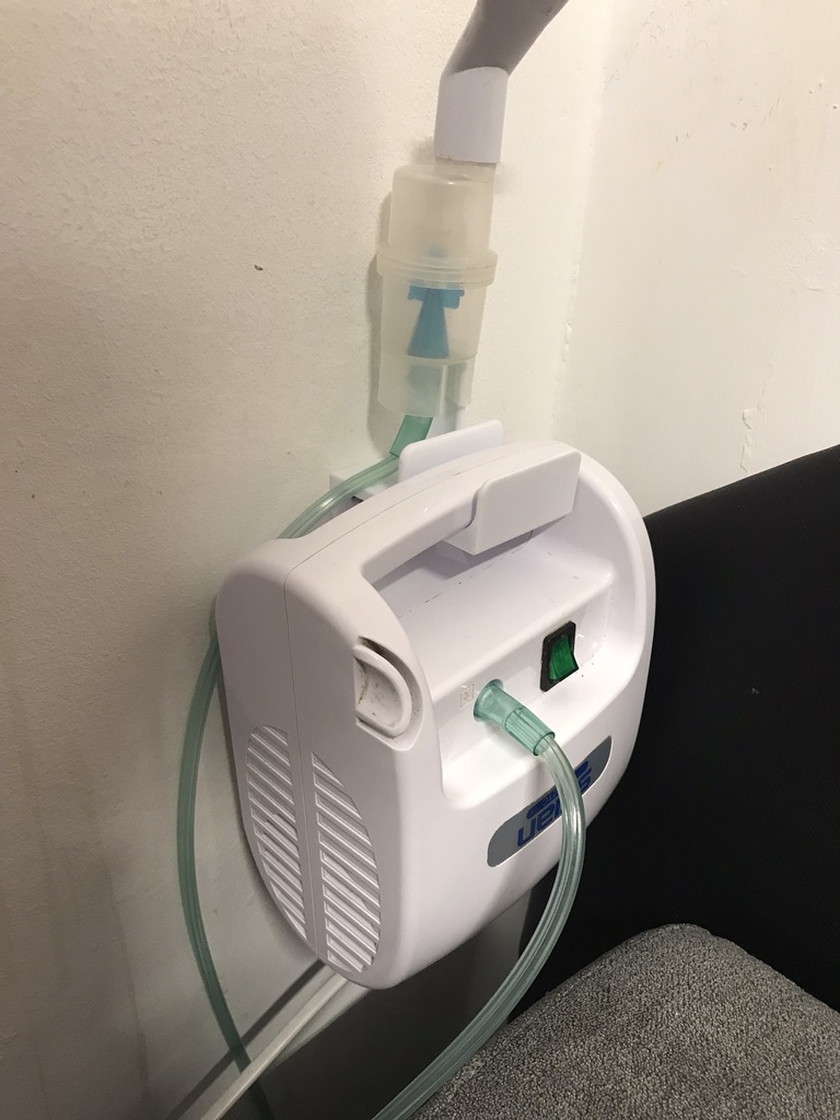 Inhalátor tartó
