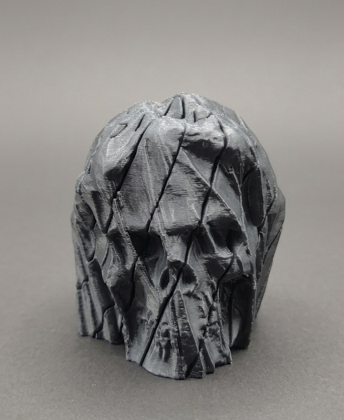 Expandable Ghost Skull Fidget – Articulated Kinetic Toy