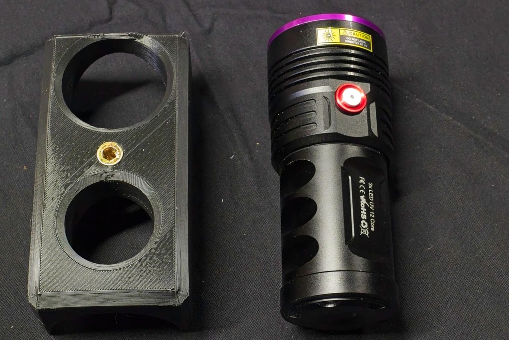 Flash light holder With hole for insert  for a ALONEFIRE H42UV UV Flashlight