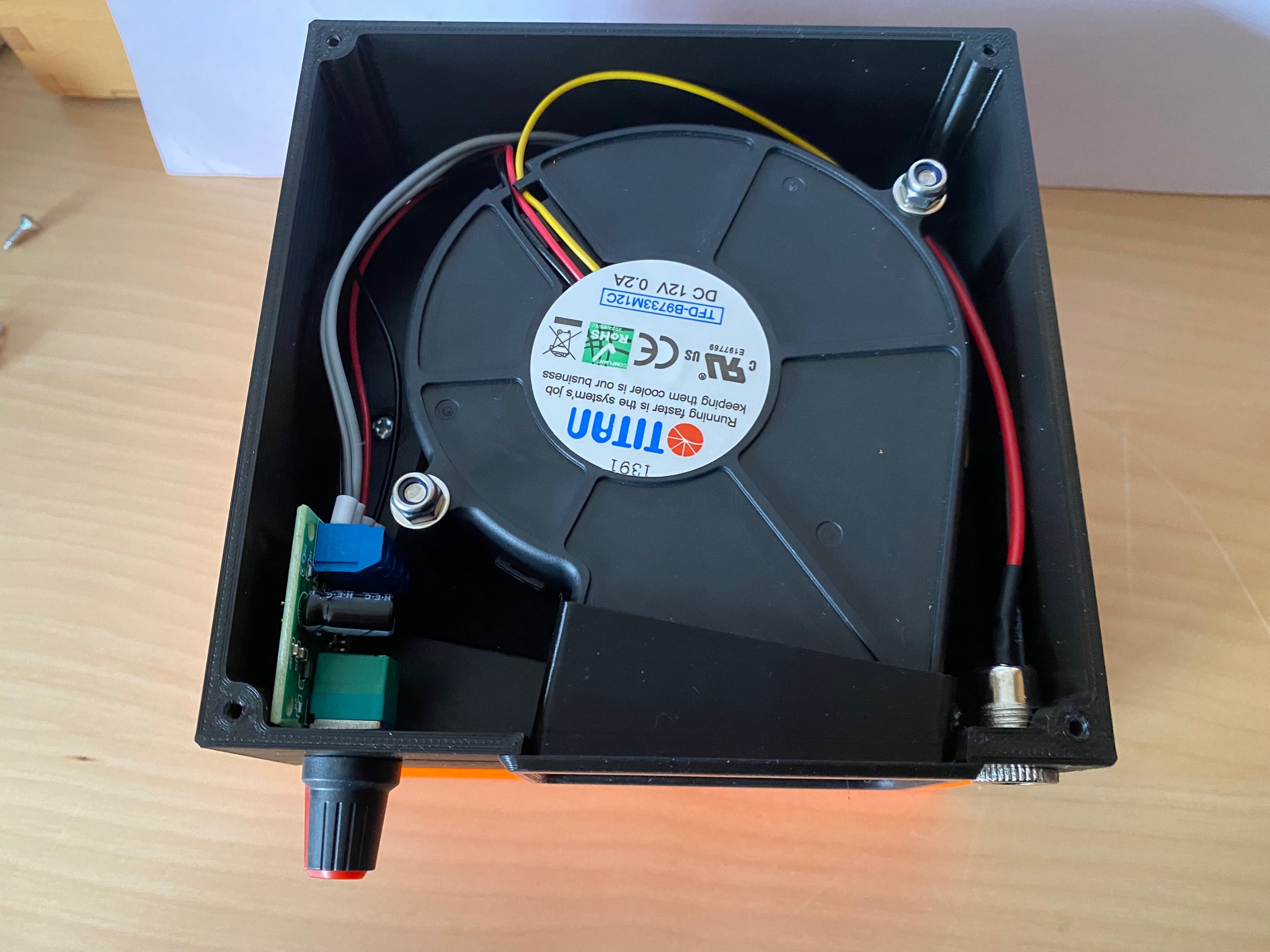 15 deg remix + magnetic 2020-profile mount 3D model thumbnail