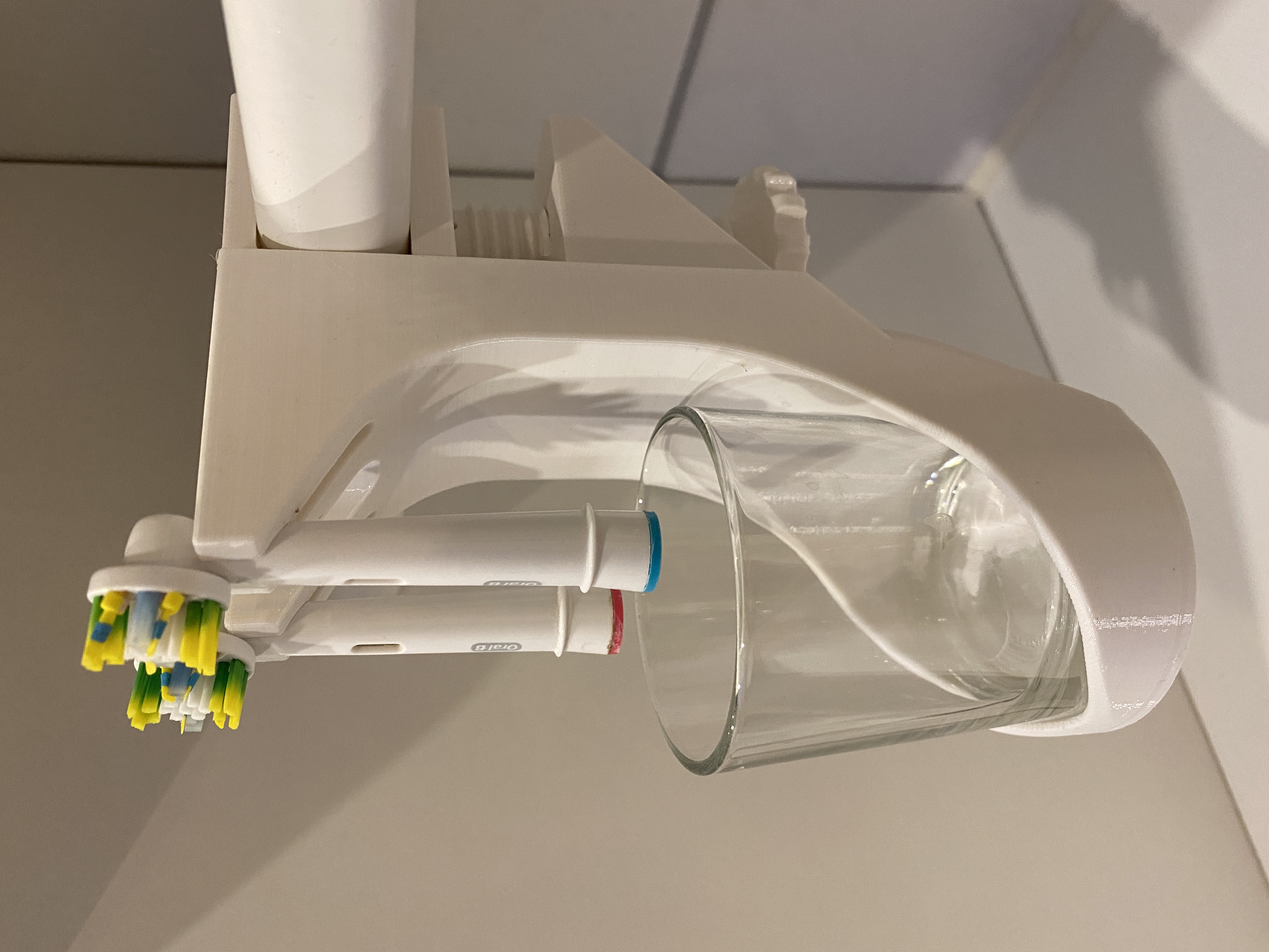 Oral B Toothbrush Holder