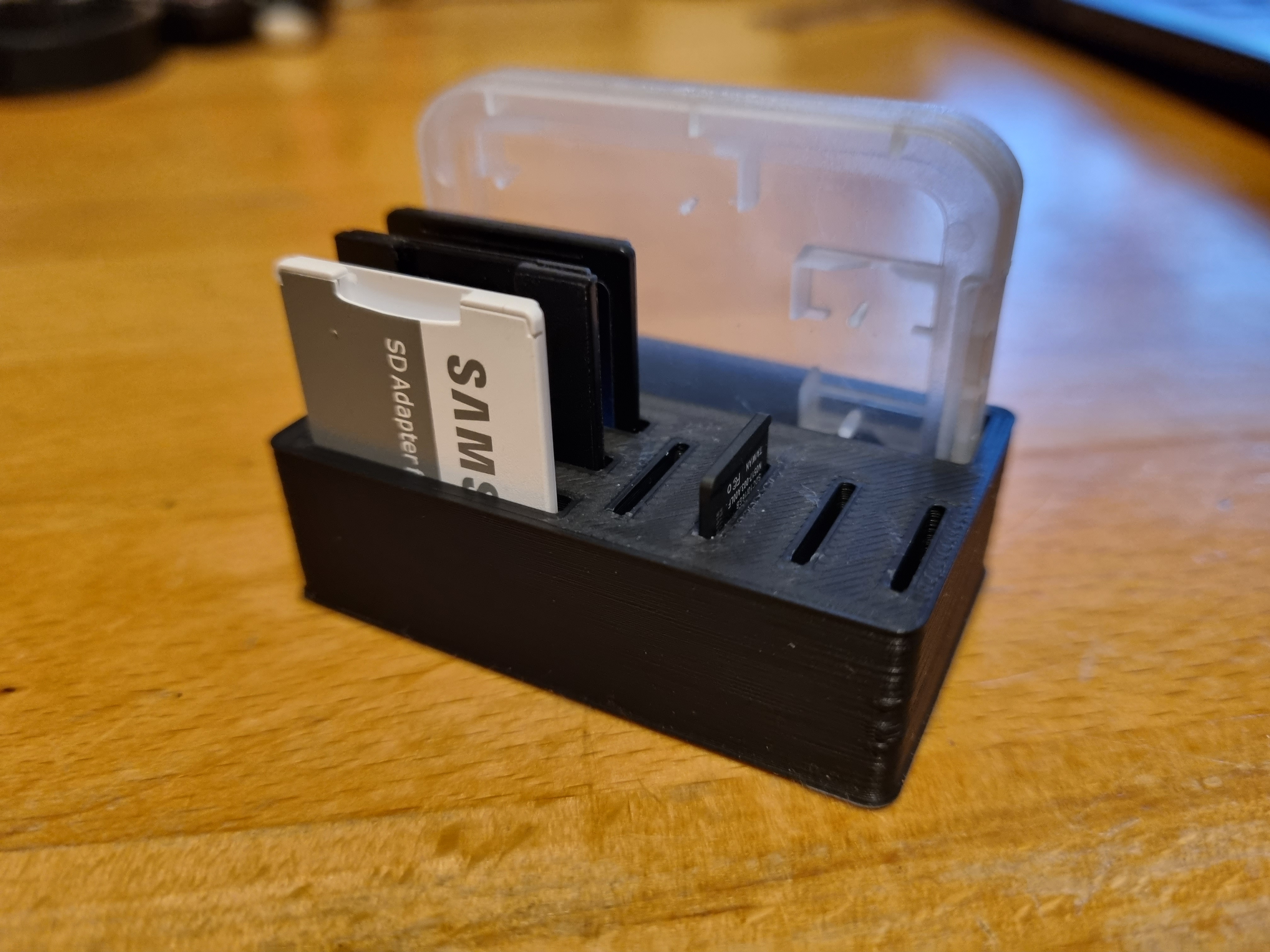 Yet another SD card holder