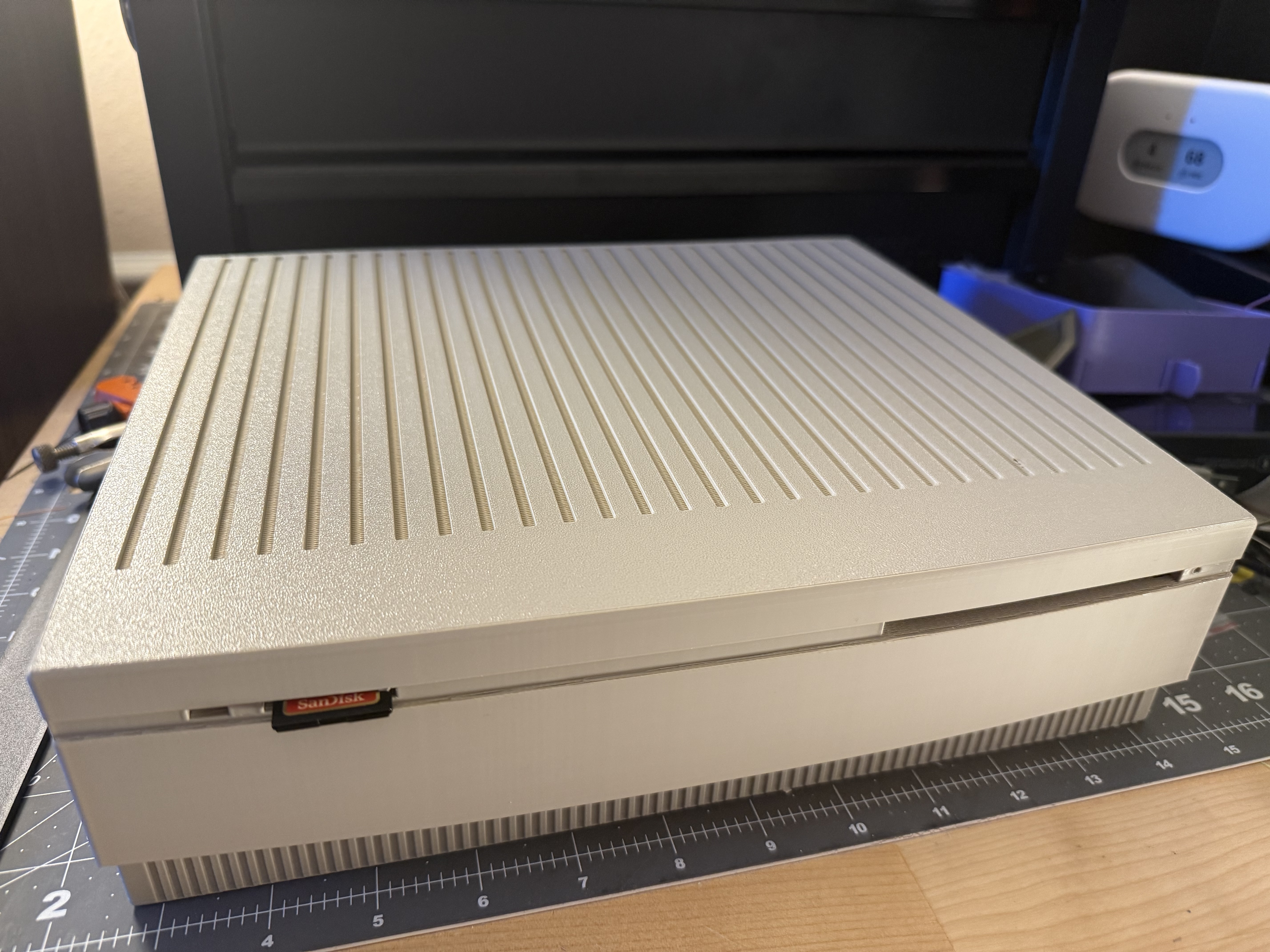 CatMac Mini SE/30 Shell