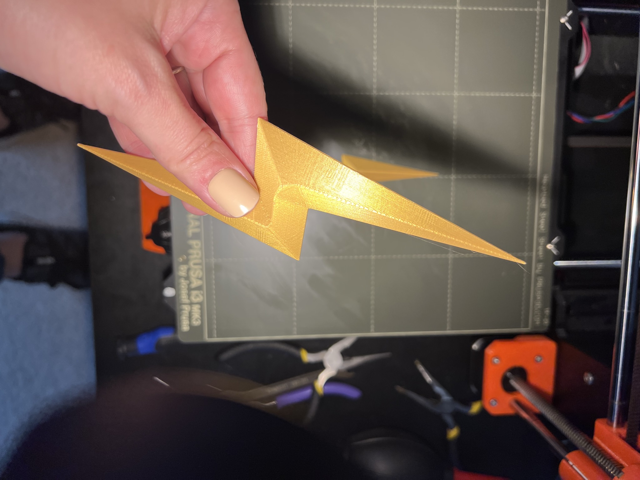 Miniatura 3 do modelo 3D Beveled Lightning Bolt