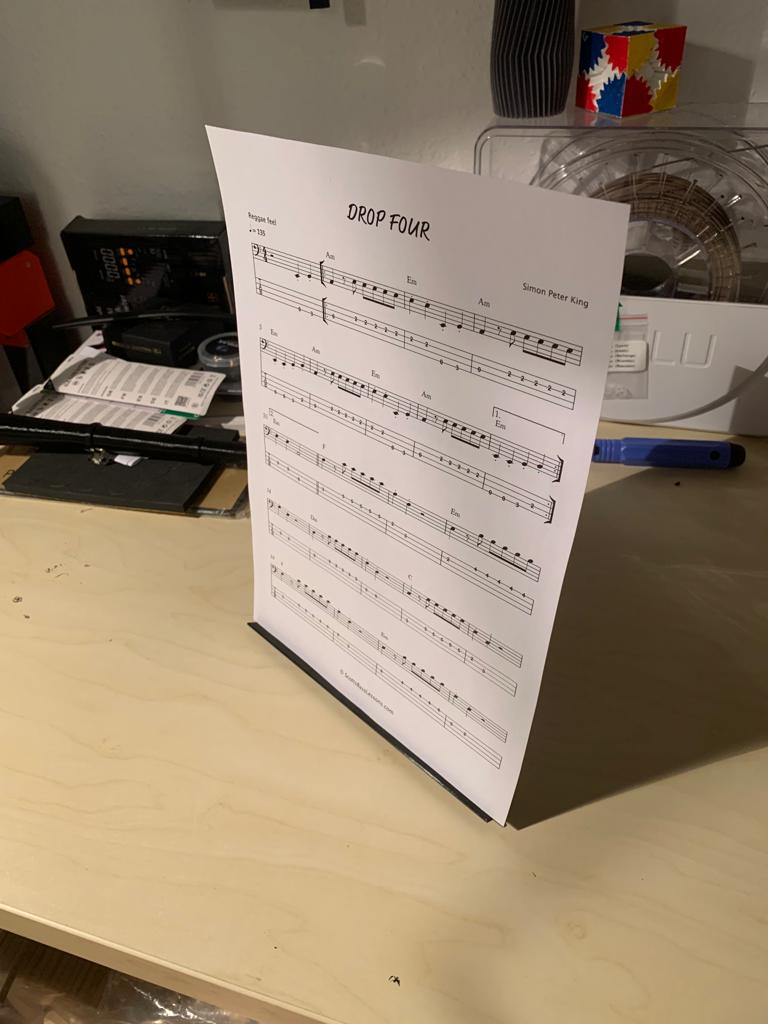 Stupid Simple Music Stand