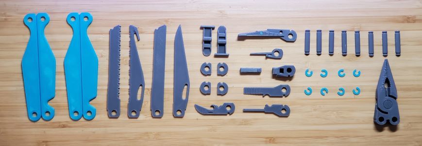 Miniatura 3 do modelo 3D Pliers Multitool