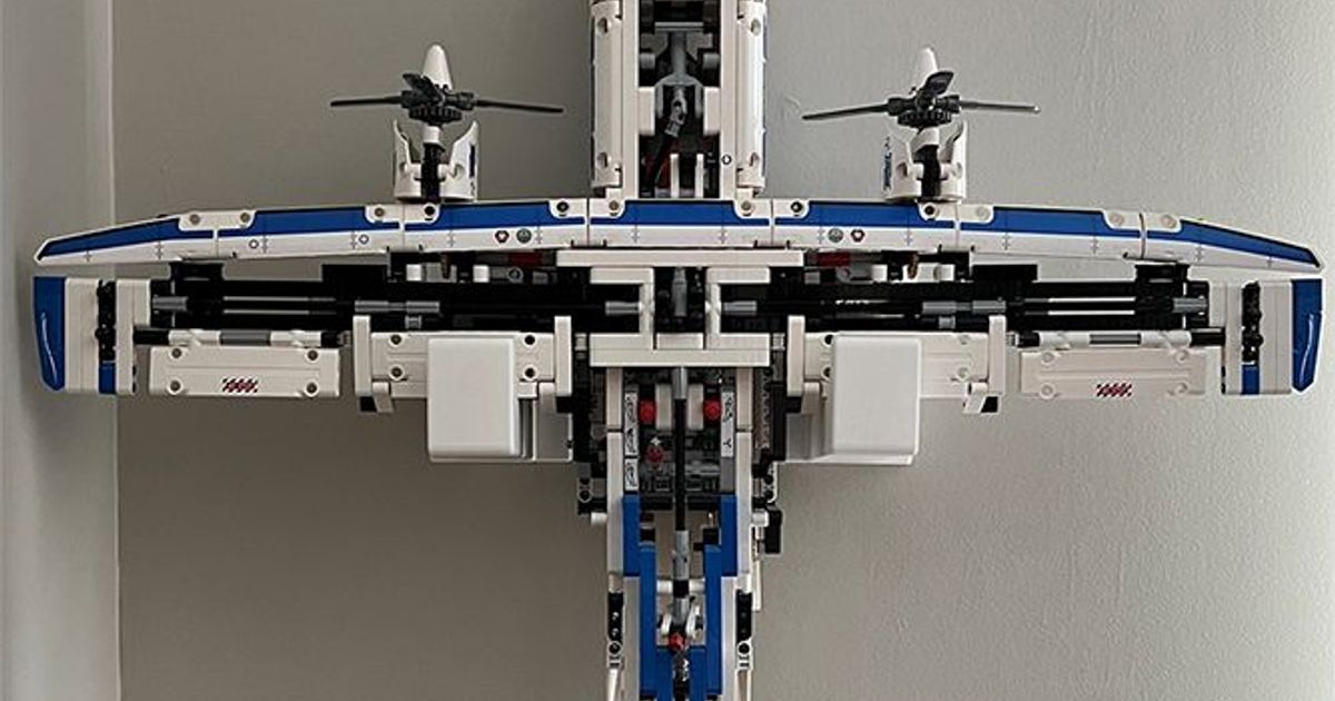 Lego Technic Cargo Plane Wall Hook by ironfan72 | Download free STL ...